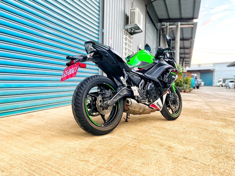 KAWASAKI NINJA650 - 中古/二手車出售中 里程保證 原廠保固 小資族二手重機買賣 | 小資族二手重機買賣