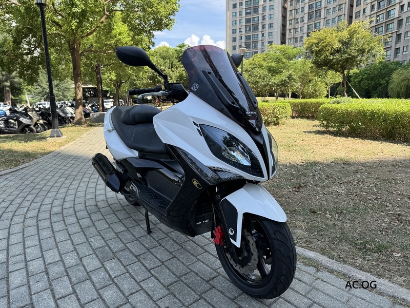 光陽 XCITING 300 - 中古/二手車出售中 【新竹長龍車業】KYMCO 光陽 刺激300 | 新竹長龍車業行