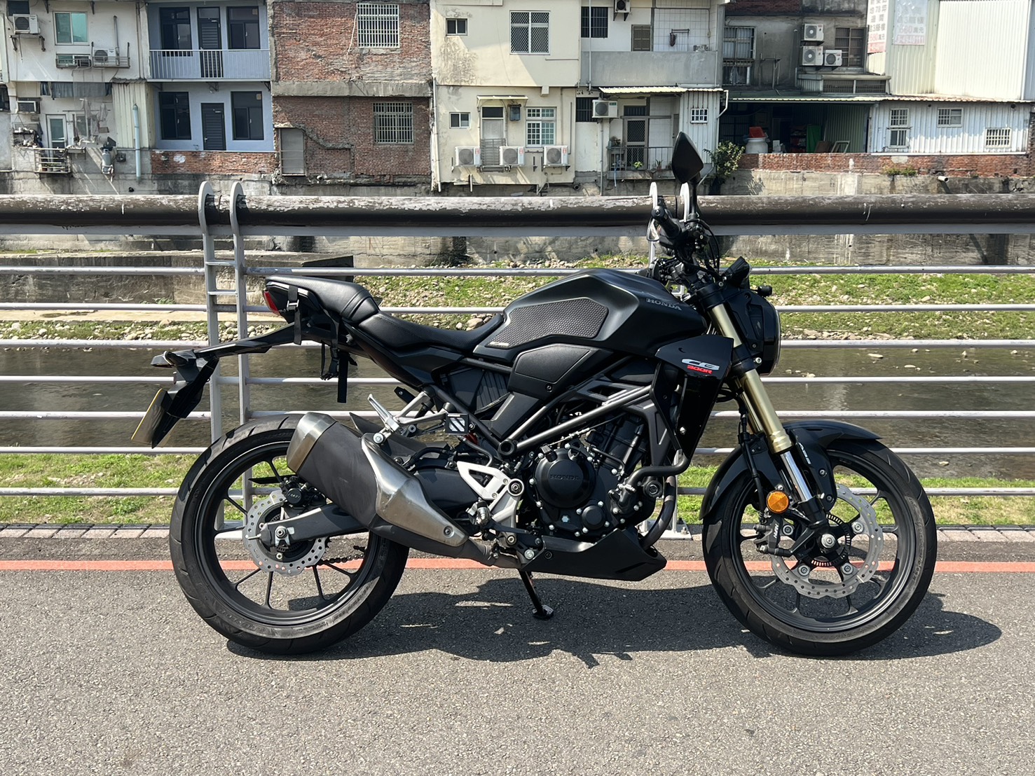 HONDA CB300R - 中古/二手車出售中 2022 HONDA CB300R 檔顯/滑離版 | Ike 孝森豪重機