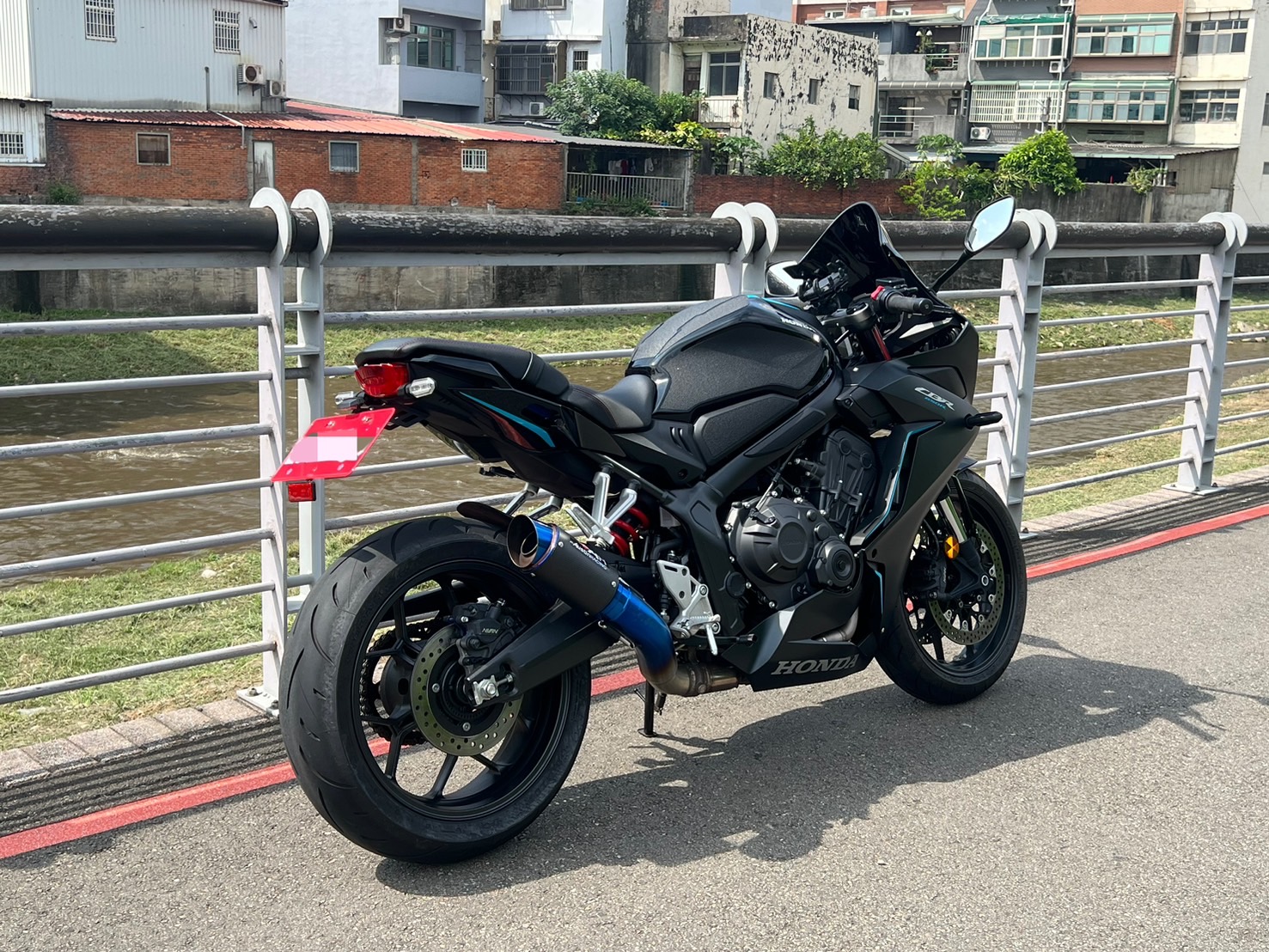 HONDA CBR650R - 中古/二手車出售中 2023 Honda CB650R 台本車 | Ike 孝森豪重機