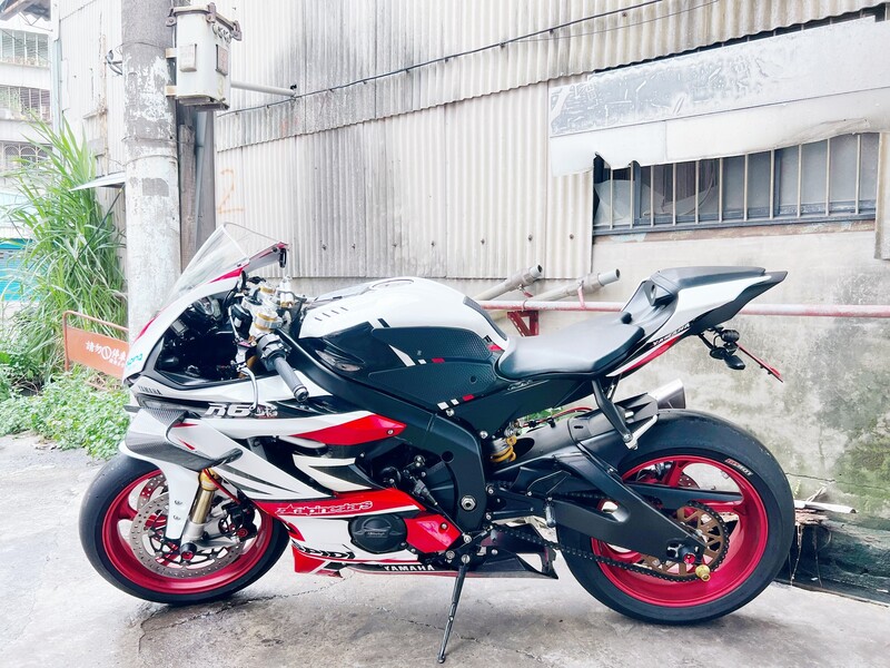 YAMAHA YZF-R6 - 中古/二手車出售中 YAMAHA R6 | 小菜輕重機