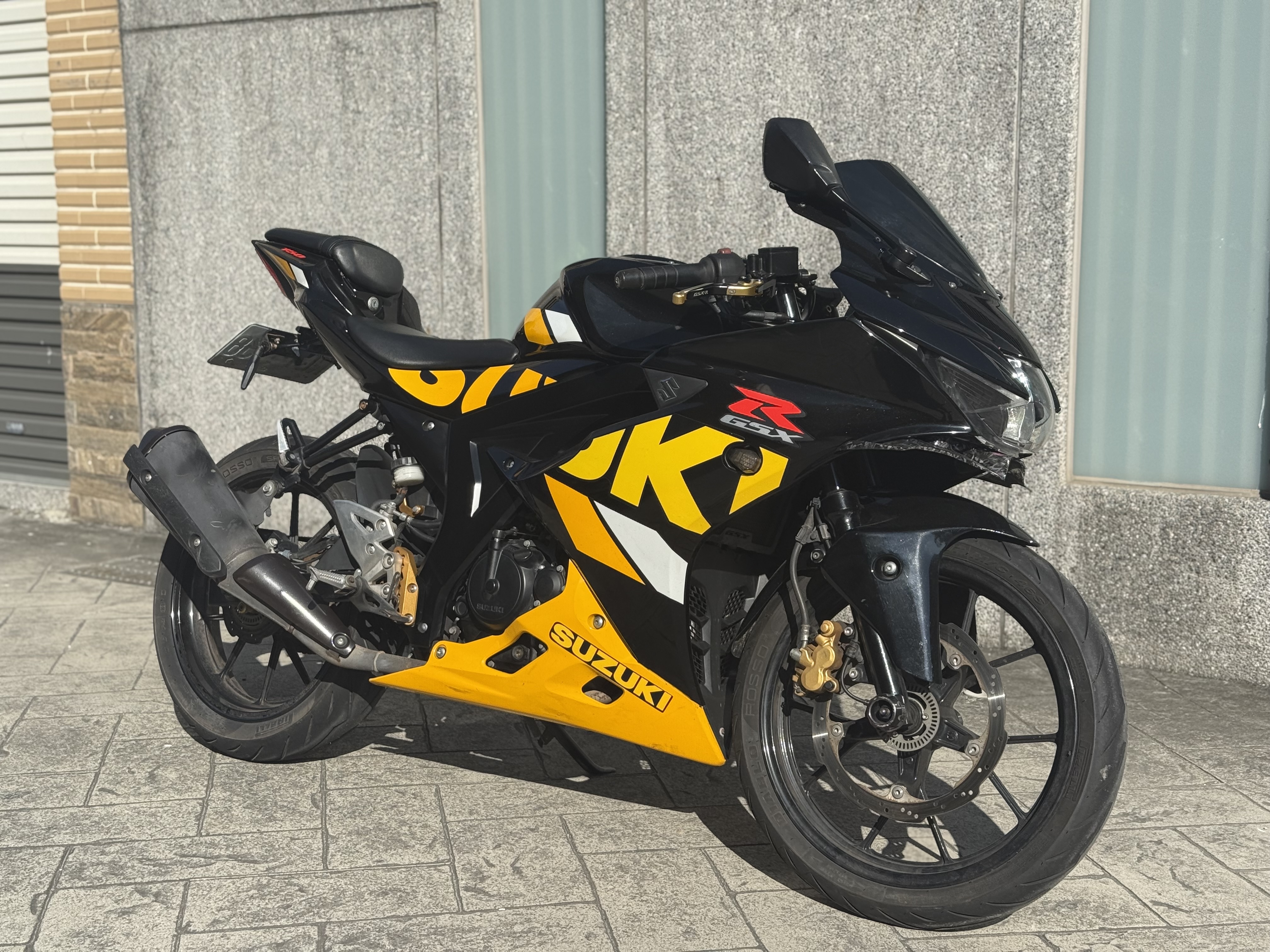 SUZUKI GSX-R150 - 中古/二手車出售中 2020 SUZUKI GSXR150 | 個人自售