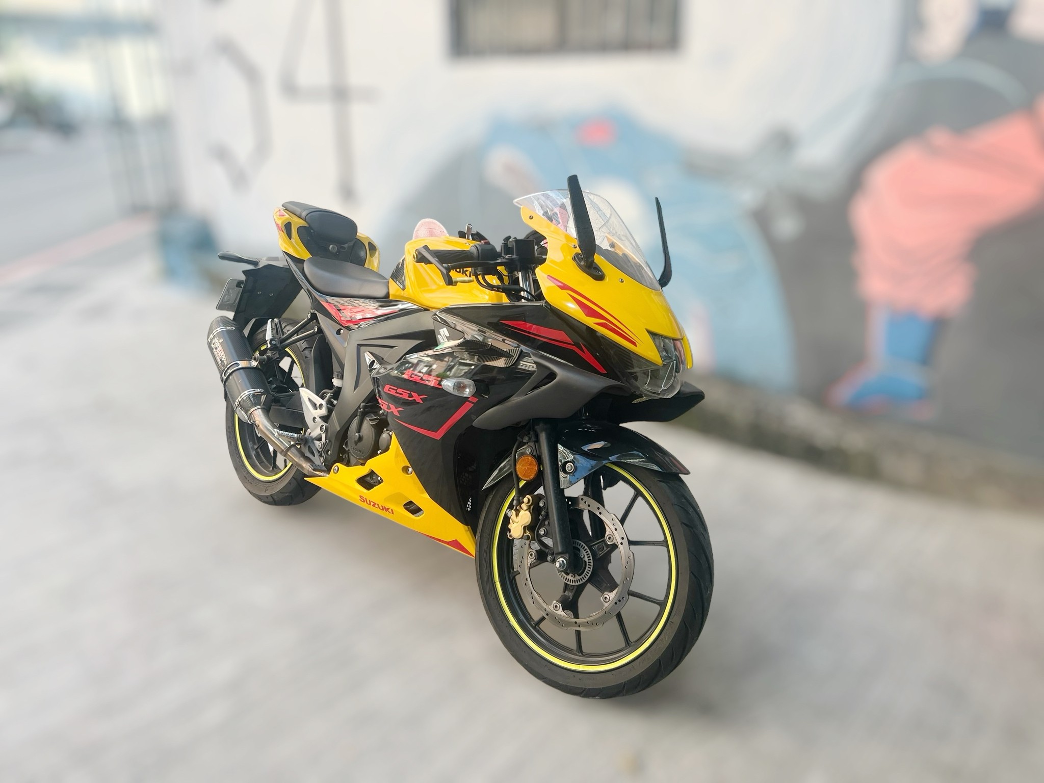 SUZUKI GSX-R150 - 中古/二手車出售中 Suzuki GSX-R150  協助分期、託運、換車補貼、代償結清 Line ID:@q0984380388 | 小菜輕重機