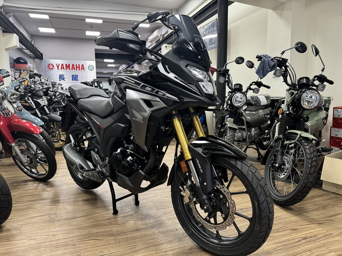 HONDA CB200X新車出售中 【新竹長龍車業】HONDA 本田 全新 2024 CB200X 分期0利率 | 新竹長龍車業行