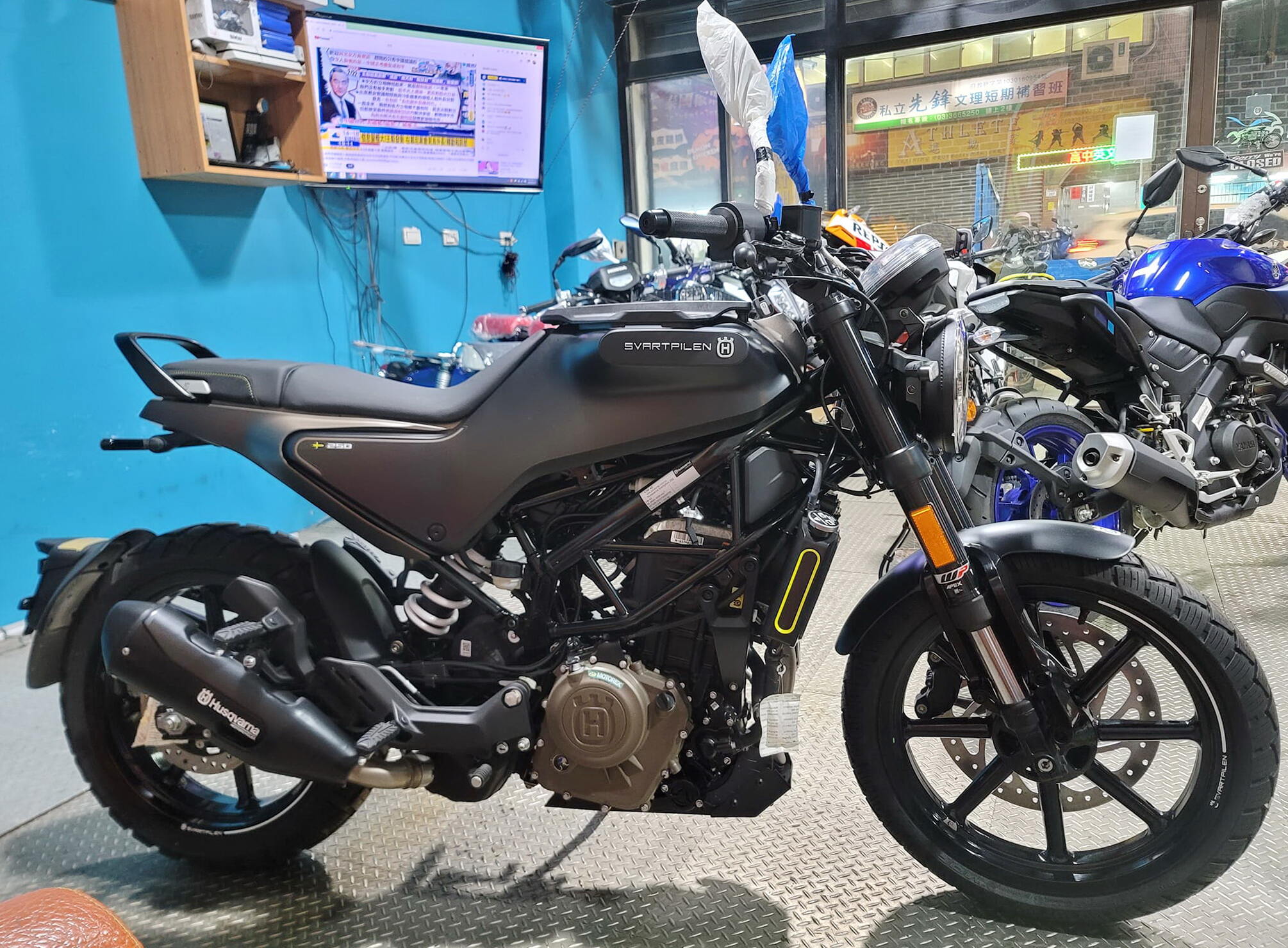 HUSQVARNA SVARTPILEN 250新車出售中 【勝大重機】Husqvarna Svartpilen250 全新車售價$17.8萬 海絲瓜 黑箭250 | 勝大重機