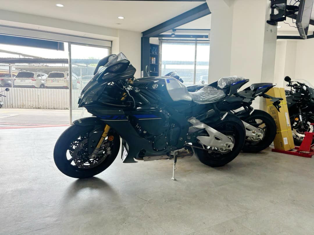 YAMAHA YZF-R1M新車出售中 新車YAMAHA R1M  | 個人自售