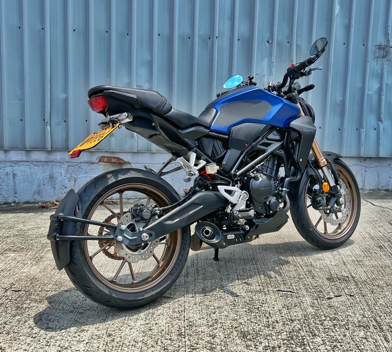 HONDA CB300R - 中古/二手車出售中 2019年 台本車 CB300R 多樣改裝 無摔 無事故 | 阿宏大型重機買賣