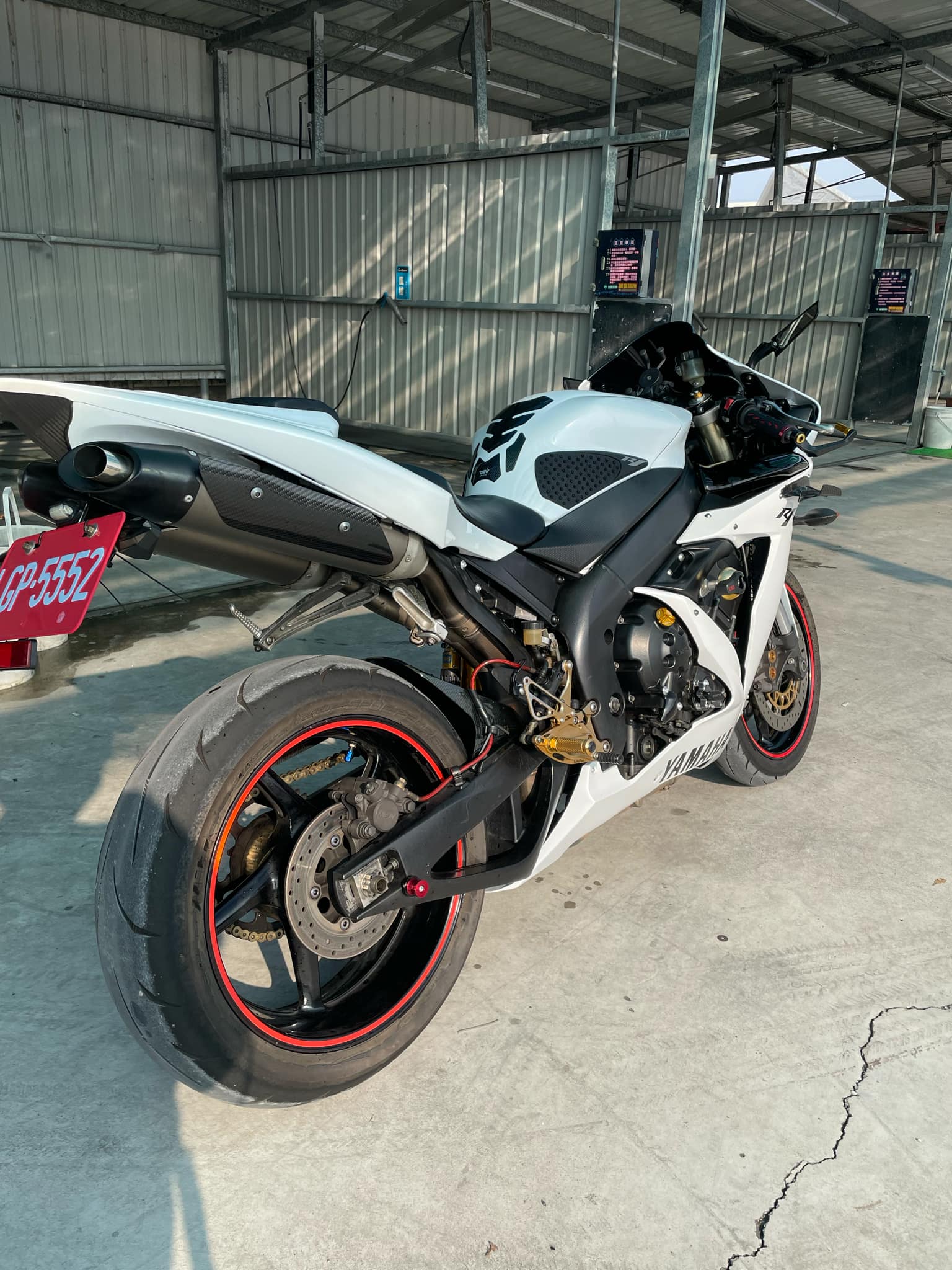 YAMAHA YZF-R1 - 中古/二手車出售中 YAMAHA YZF-R1 2004 珍珠白 | 個人自售