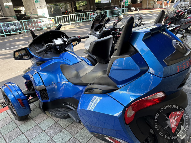 龐巴迪 SPYDER RT - 中古/二手車出售中 【普洛吉村】中古車現車 龐巴迪SPYDER RT 藍色  $1,150,000➨請別急下單 | proyoshimura 普洛吉村