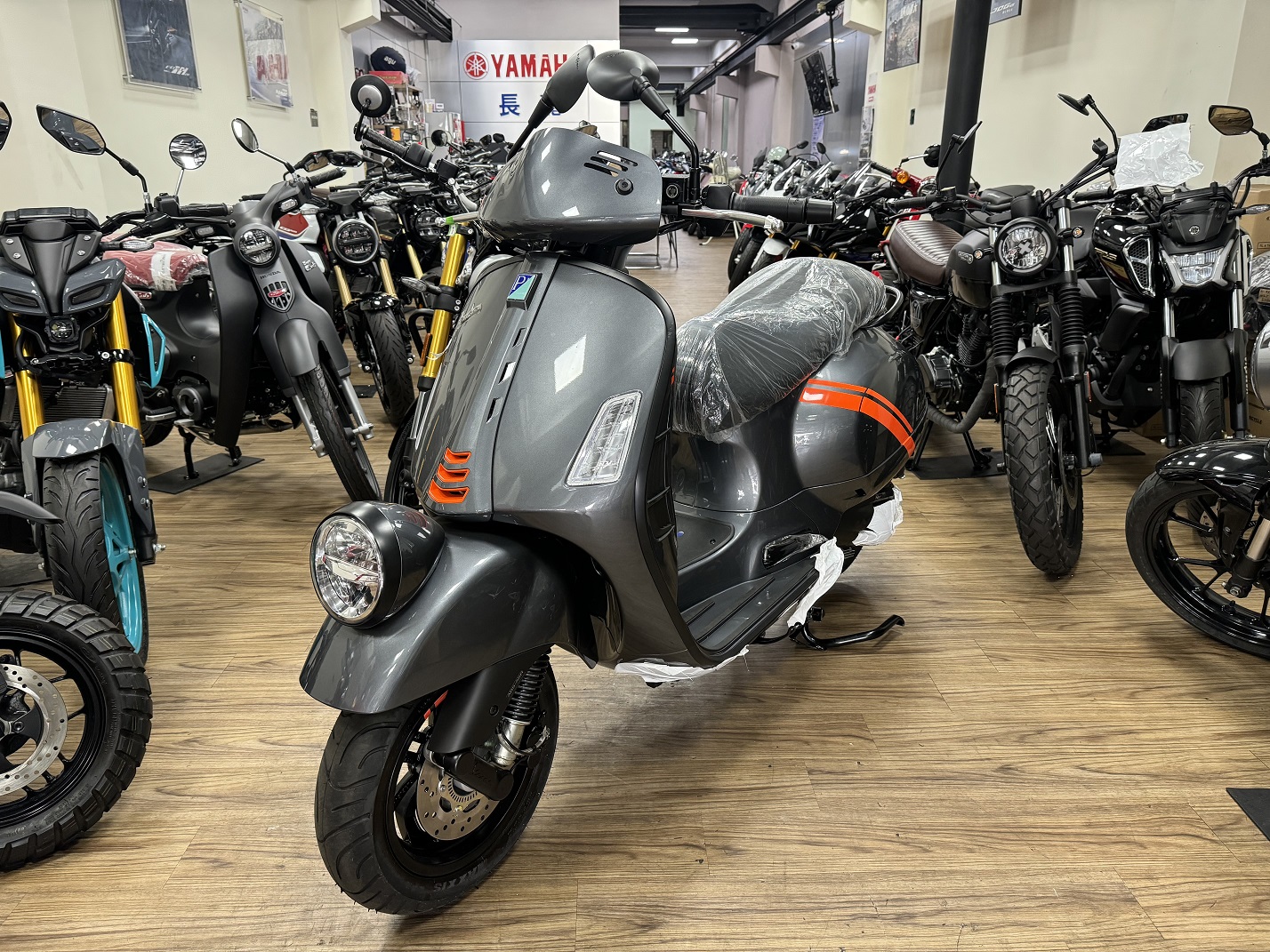 【新竹長龍車業行】VESPA GTV300ie - 「Webike-摩托車市」 【新竹長龍車業】Vespa 偉士牌 GTV 300