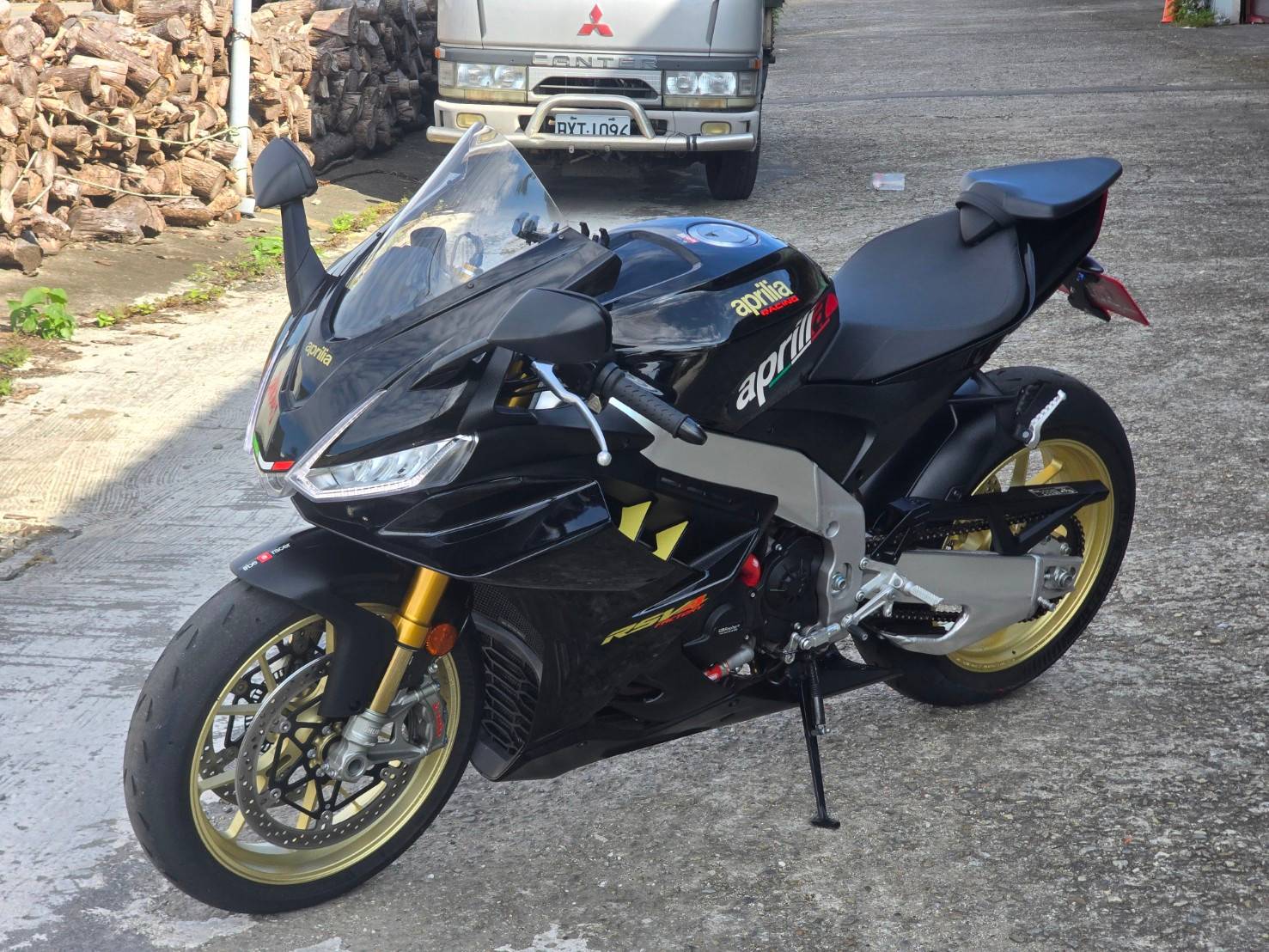 APRILIA RSV4 1100 FACTORY - 中古/二手車出售中 2022 新款 APRILIA RSV4 FACTORY ABS 工廠版 | 個人自售