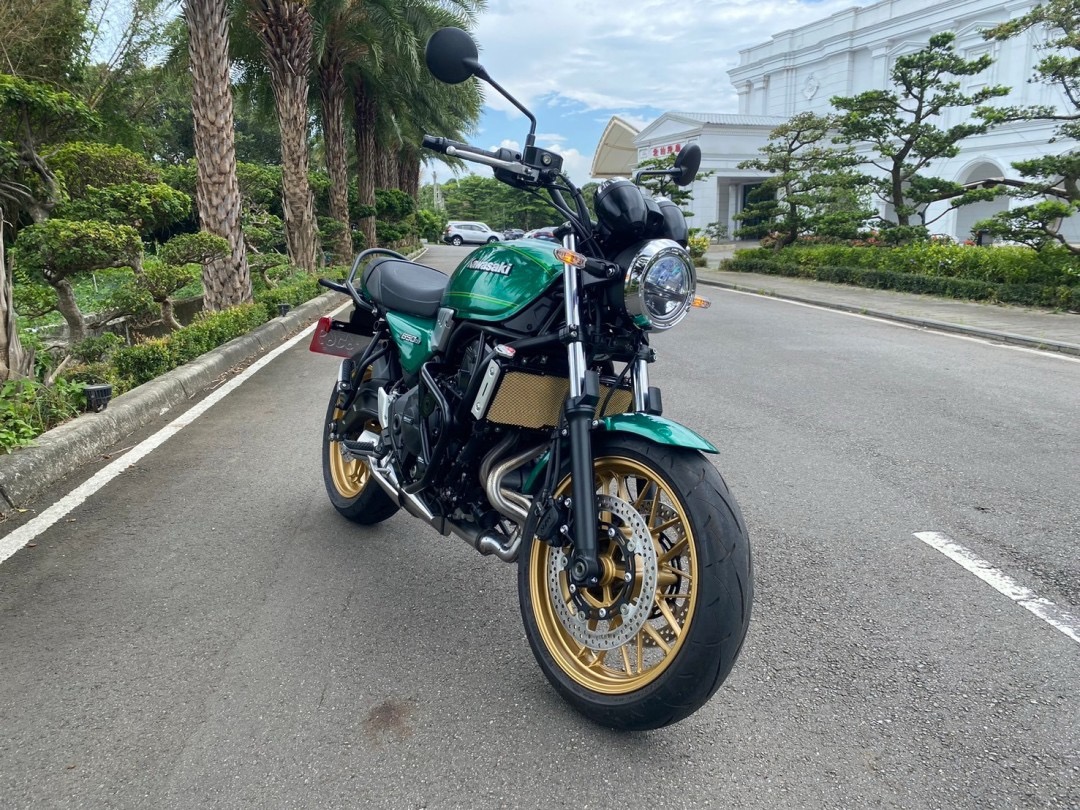 【個人自售】KAWASAKI Z650 - 「Webike-摩托車市」 Kawasaki Z650RS (新古車)
