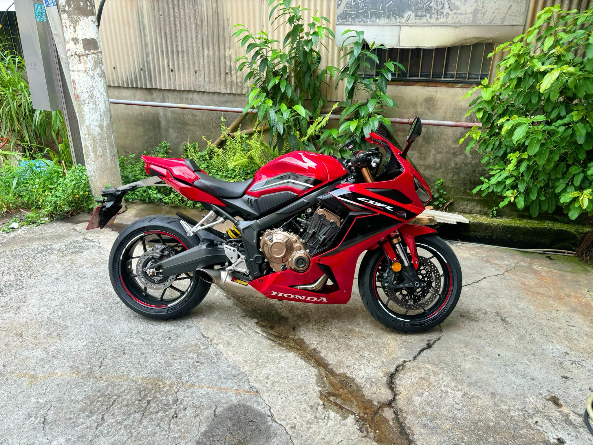 HONDA CBR650R - 中古/二手車出售中 HONDA CBR650R 台本車 | 個人自售