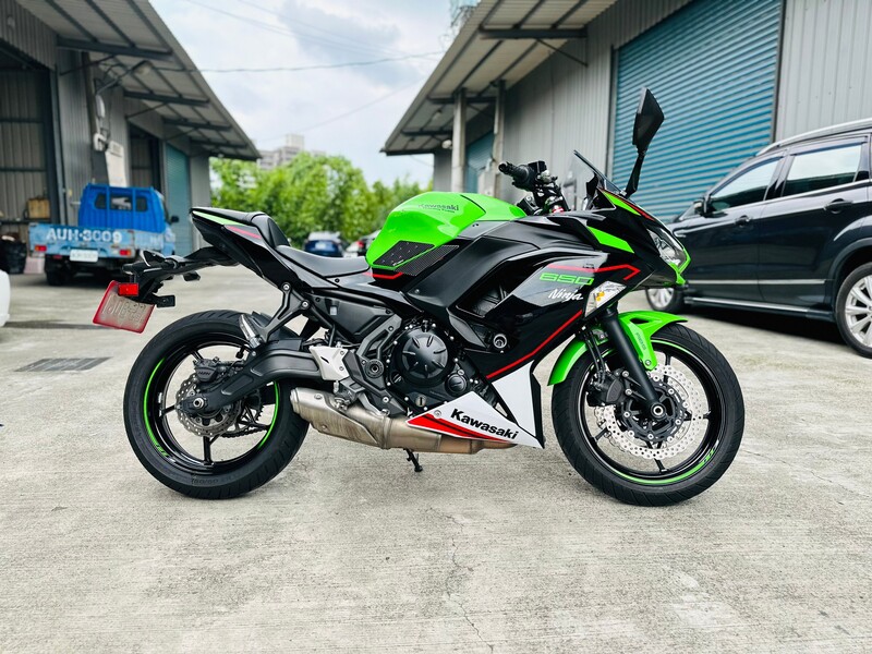 KAWASAKI NINJA650 - 中古/二手車出售中 kawasaki ninja 650 新款液晶儀表 原廠保固中 | 摩托販