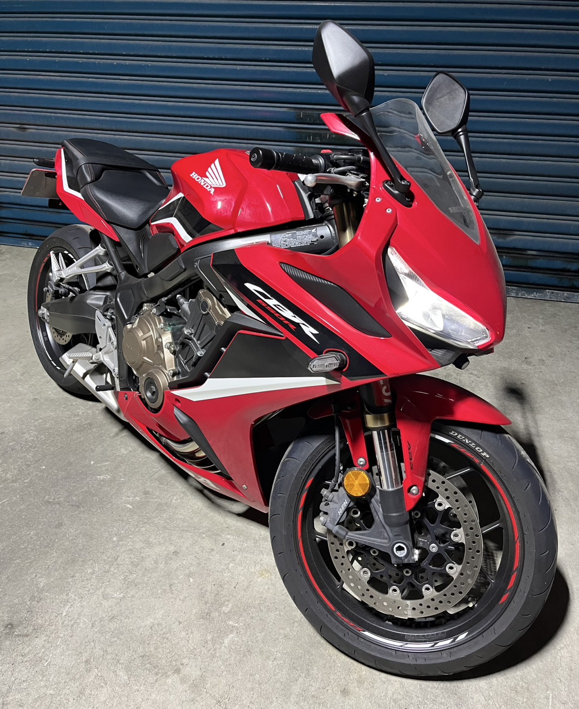 【個人自售】HONDA CBR650R - 「Webike-摩托車市」 總代理 CBR650R 1400公里 極新車