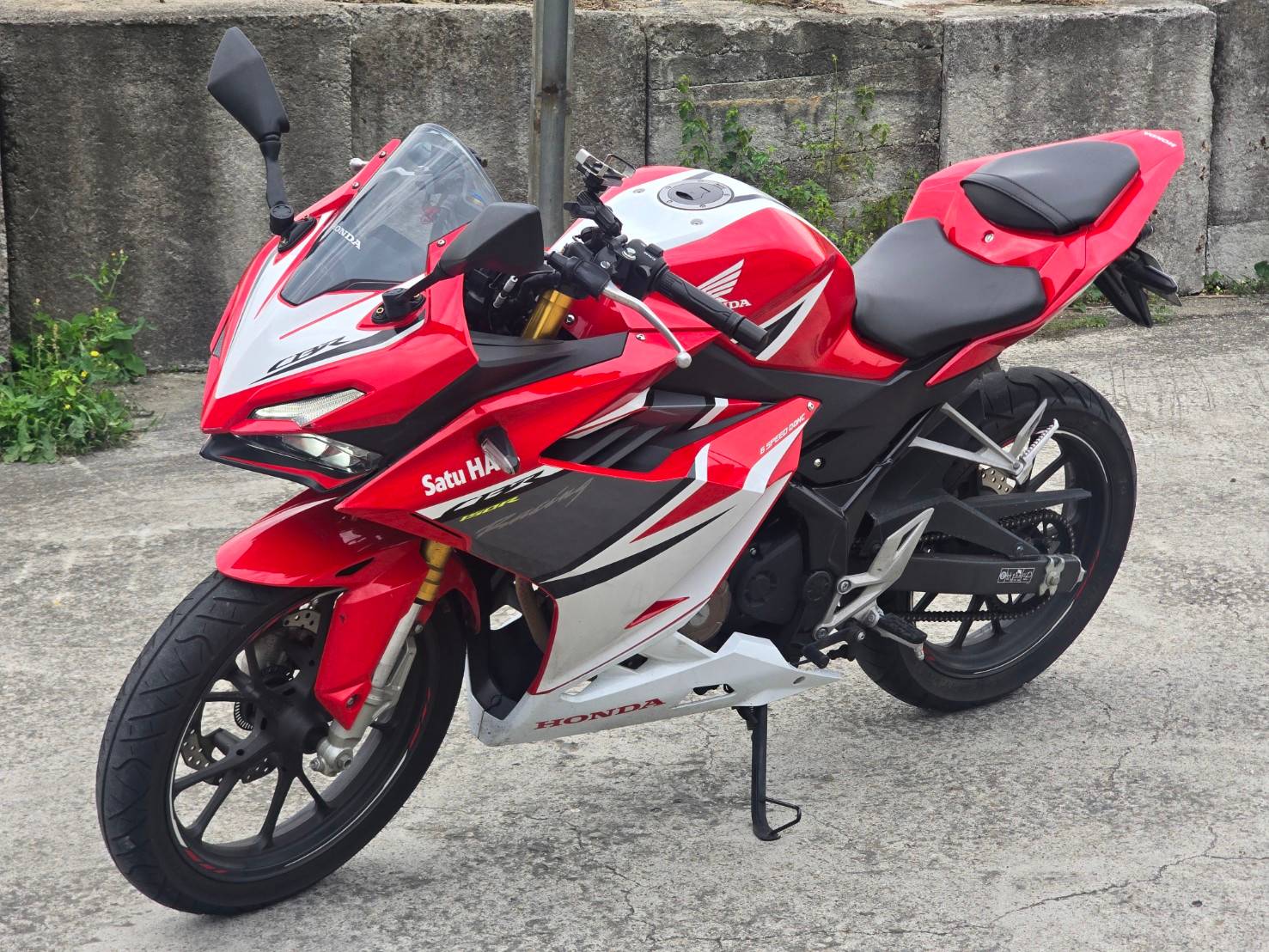 HONDA CBR150R - 中古/二手車出售中 [出售] 2022年 HONDA CBR150R ABS  | 老爹重機