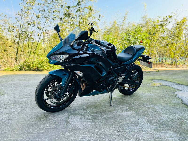 KAWASAKI NINJA650 - 中古/二手車出售中 kawasaki ninja 650 附贈後箱架加後箱 可協助貸款 | 摩托販