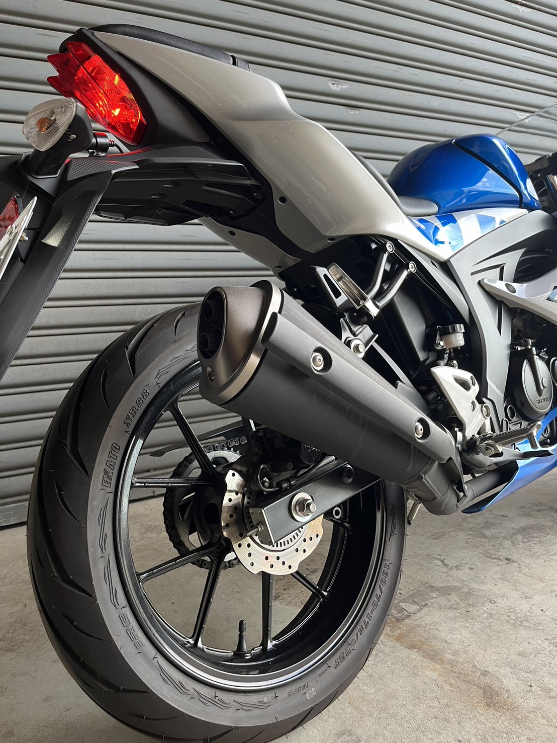 SUZUKI GSX-R150 - 中古/二手車出售中 小阿魯 GSX-R150 只跑300公里 keyless 免鑰匙 高轉熱血引擎 | 個人自售