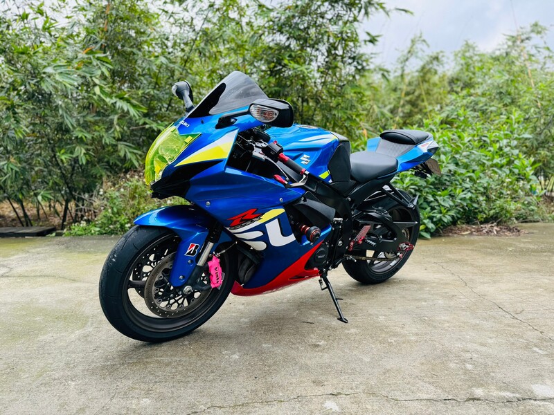 SUZUKI GSX-R600 - 中古/二手車出售中 Suzuki GSX-R600 正AR排氣管 多樣改裝 | 摩托販