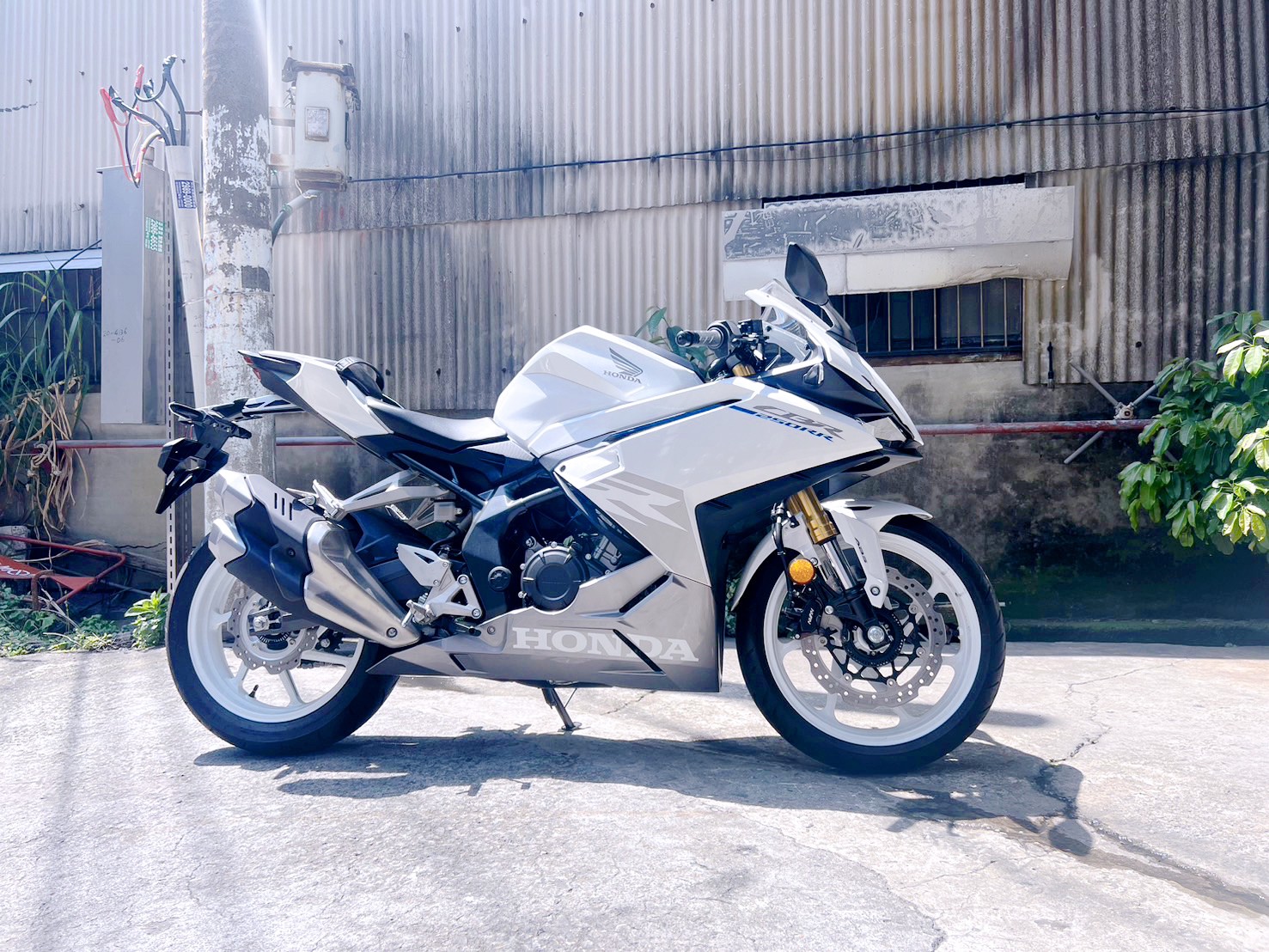 【大蔡】HONDA CBR250RR - 「Webike-摩托車市」 新車CBR250RR（日規）