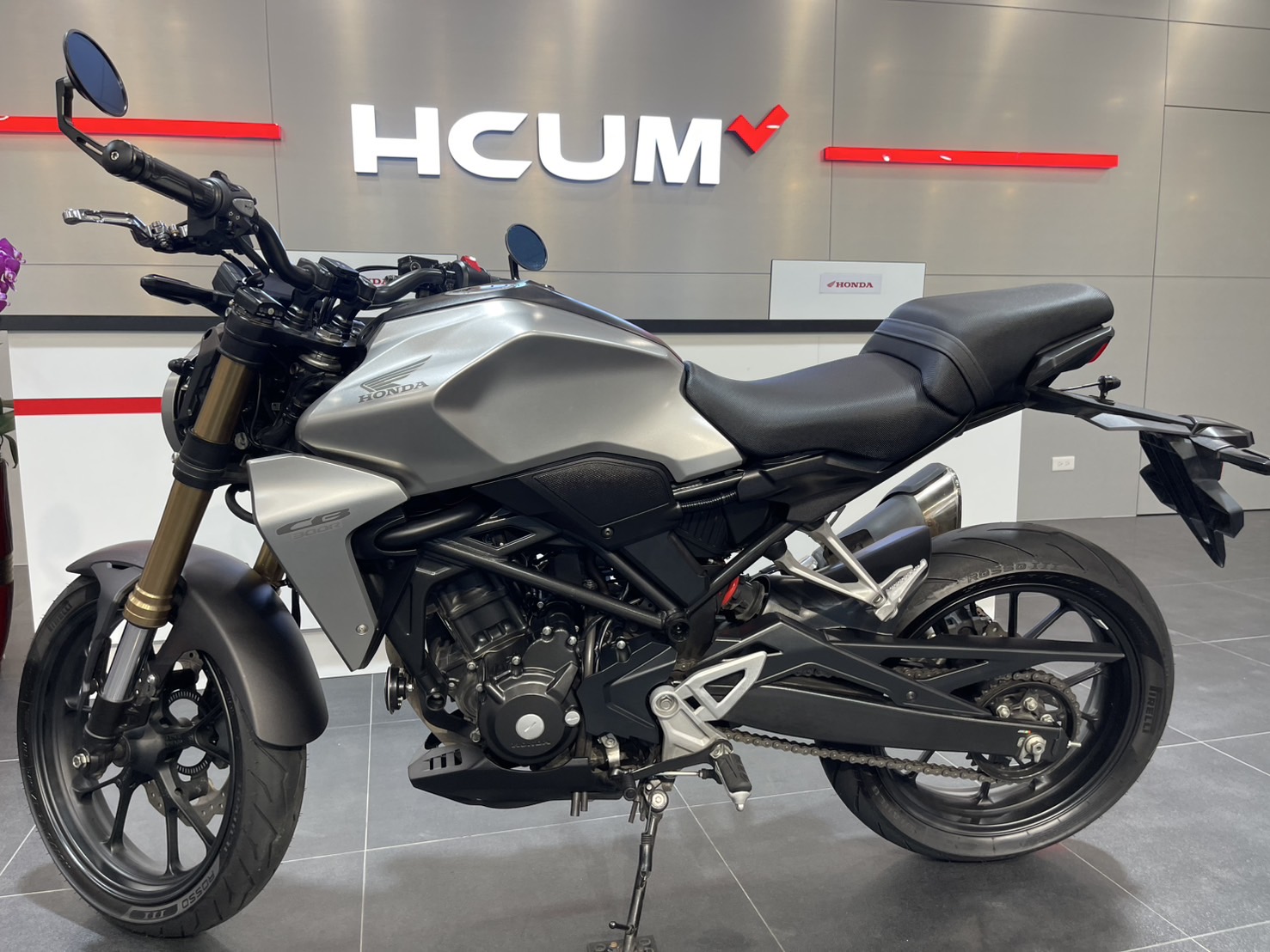 HONDA CB300R - 中古/二手車出售中 車款 : CB300R 出廠年份：2020 領牌年份：2020.02 行駛里程：10912公里 車輛所在：新北市中和區 | 個人自售