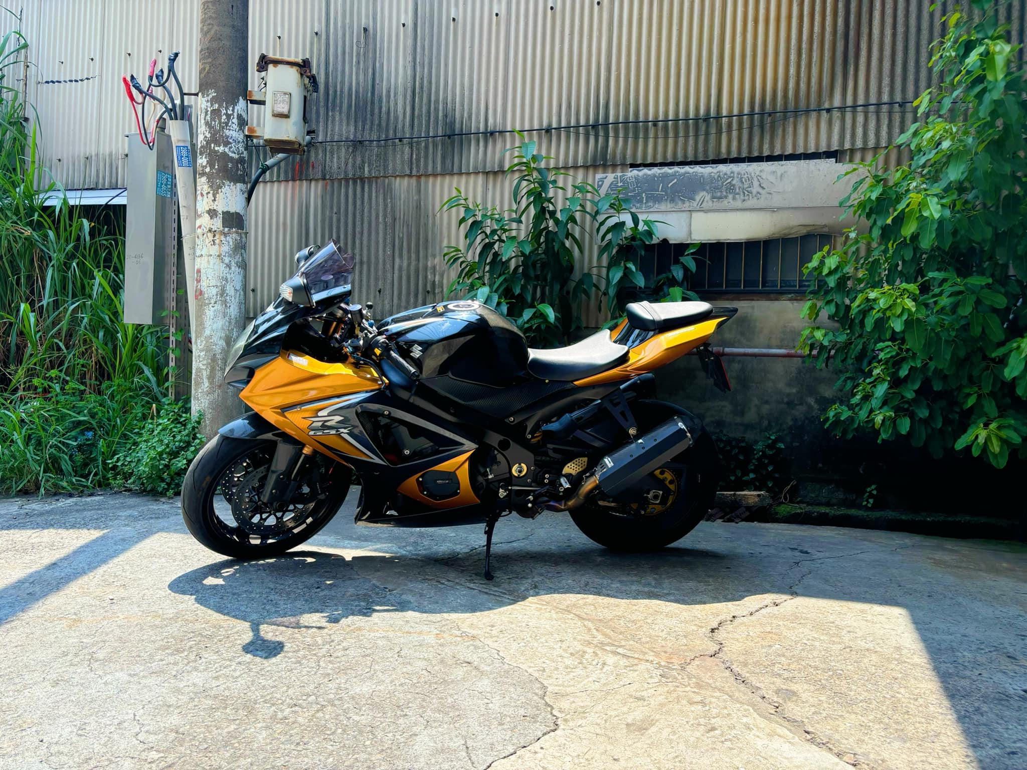 SUZUKI GSX-R1000 - 中古/二手車出售中 SUZUKI GSX-R1000 | 個人自售