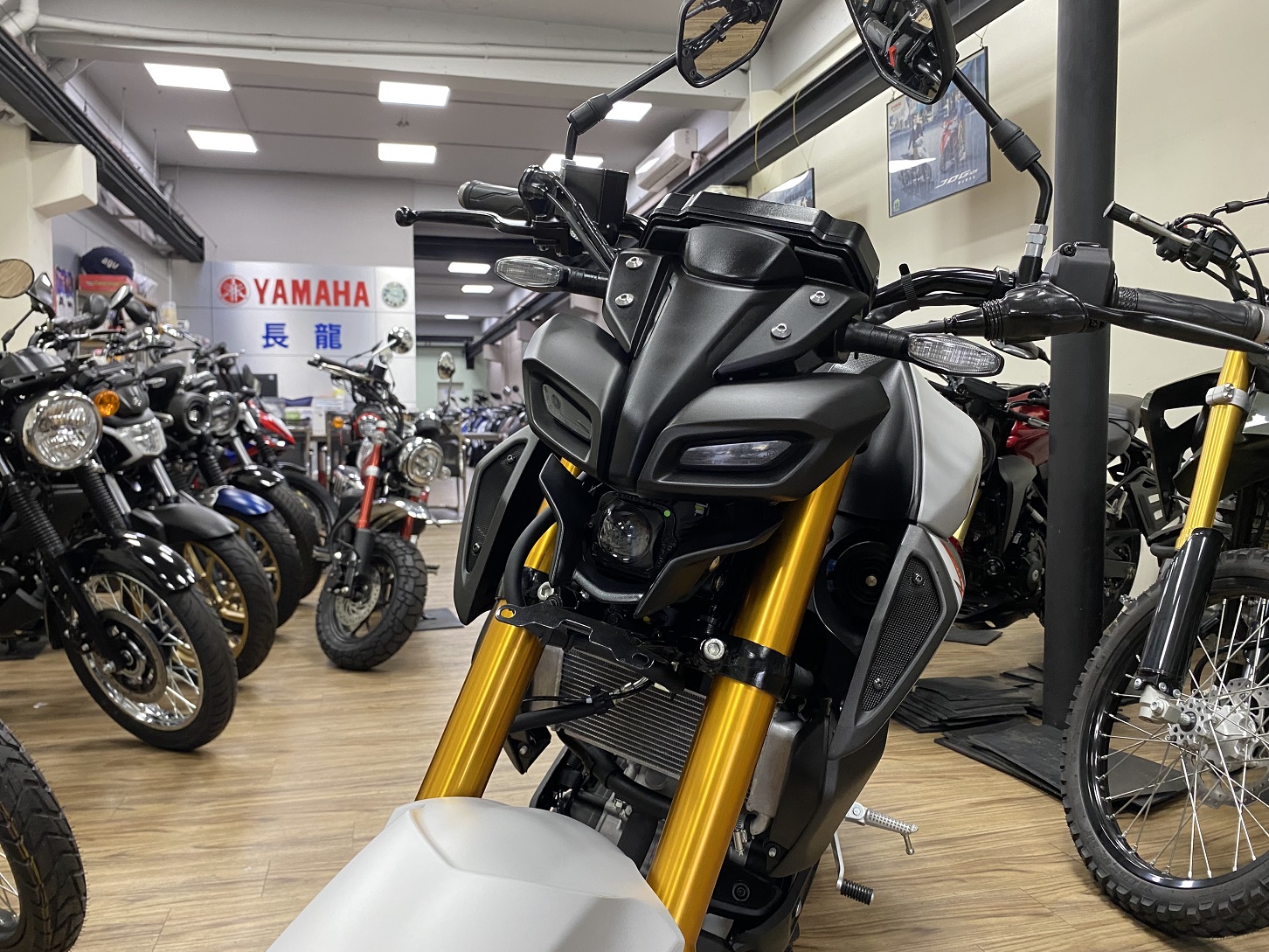 YAMAHA MT-15新車出售中 【新竹長龍車業】YAMAHA 山葉 2024 MT-15 V2 TCS | 新竹長龍車業行