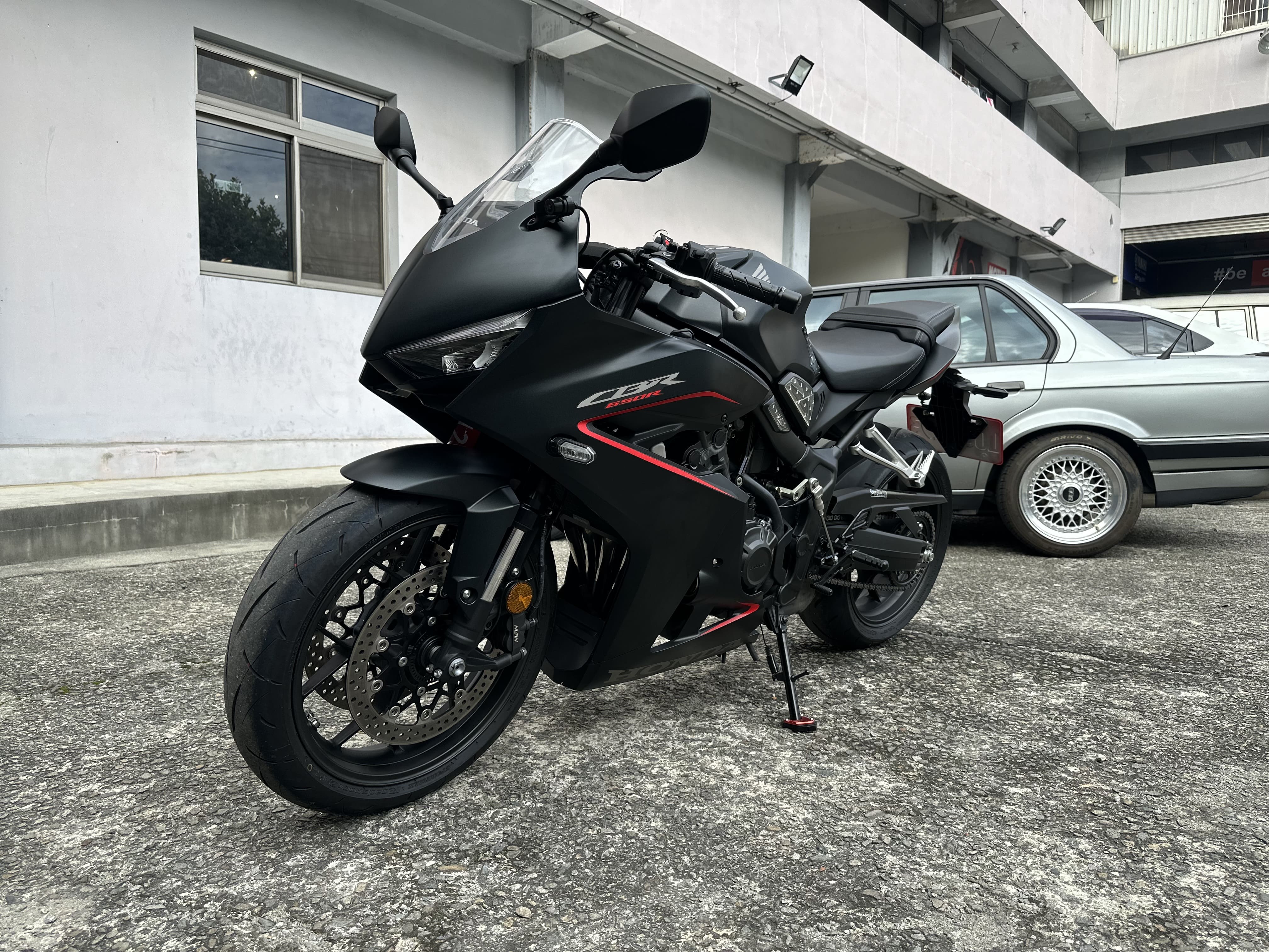 HONDA CBR650R - 中古/二手車出售中 2024年 HONDA CBR650R/0元交車/分期貸款/車換車/線上賞車/到府交車 | 翊帆國際重車