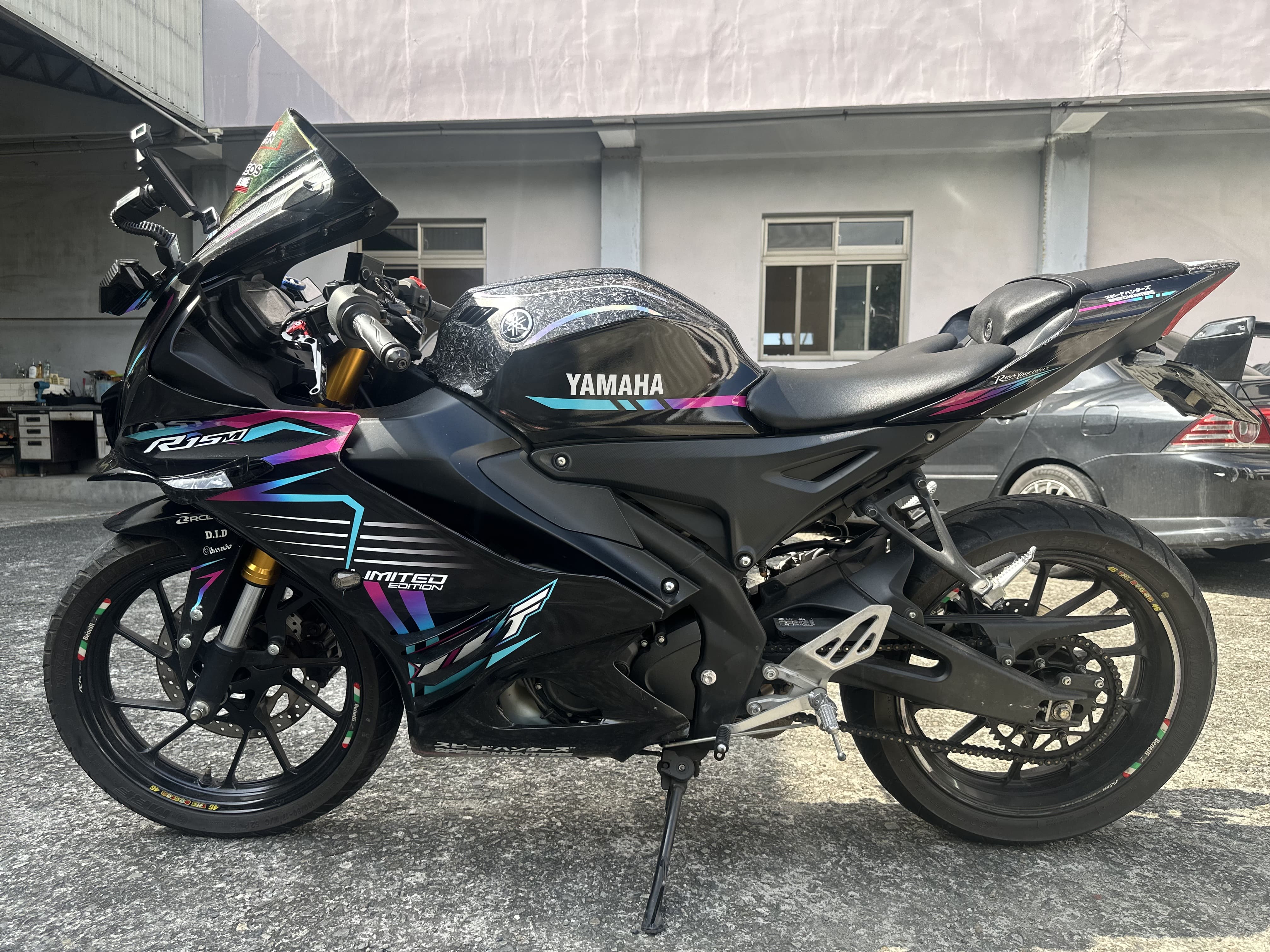 YAMAHA YZF-R15 - 中古/二手車出售中 2022年 YAMAHA YZF-R15 V4/0元交車/分期貸款/車換車/線上賞車/到府交車 | 翊帆重車-Queena