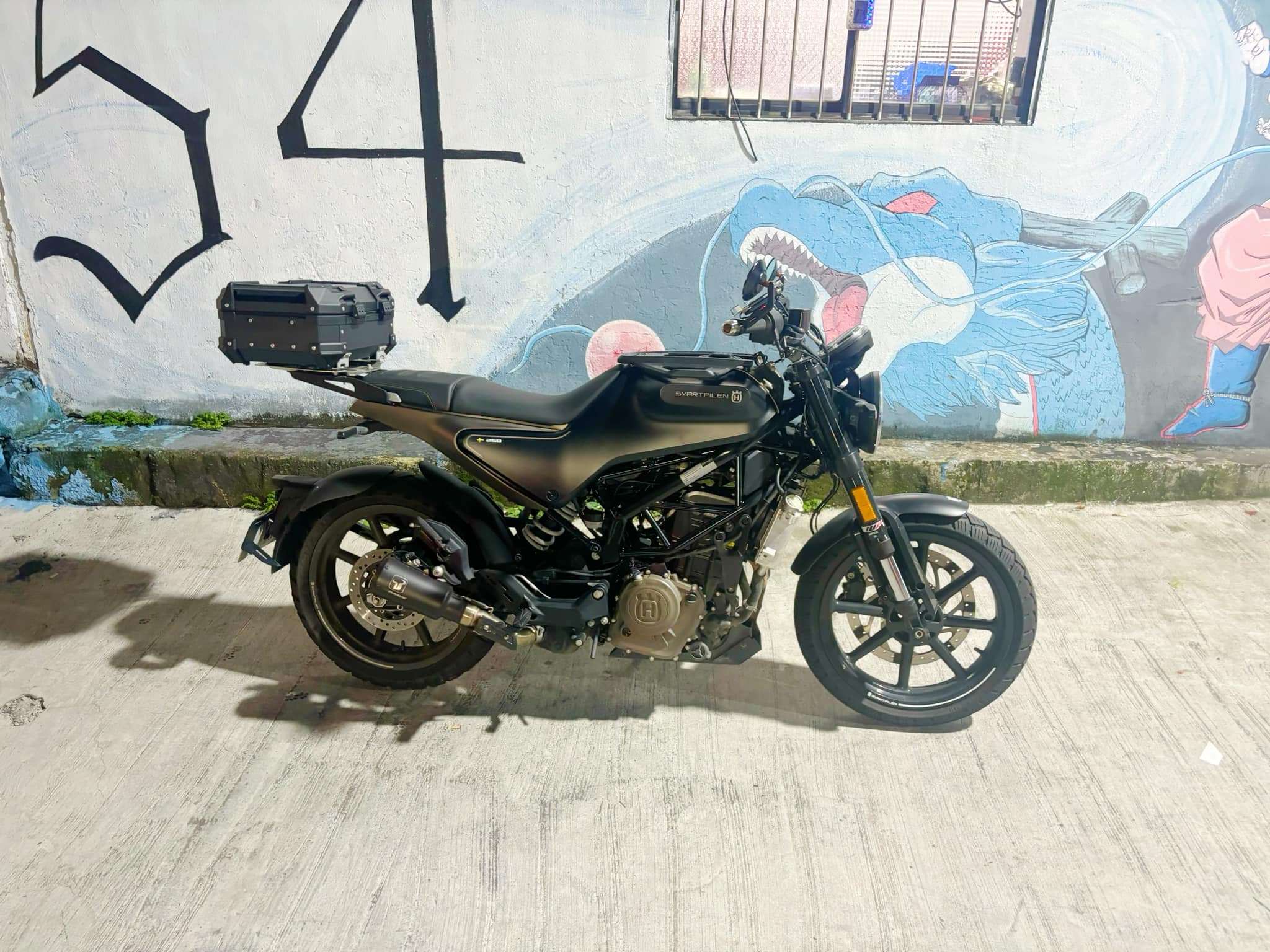 HUSQVARNA SVARTPILEN 250 - 中古/二手車出售中 HUSQVARNA SVARTPILEN 黑箭250 | 個人自售