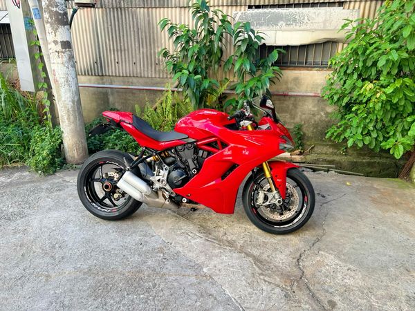 【個人自售】DUCATI SuperSport S - 「Webike-摩托車市」 DUCATI SUPERSPORT S 碩文車