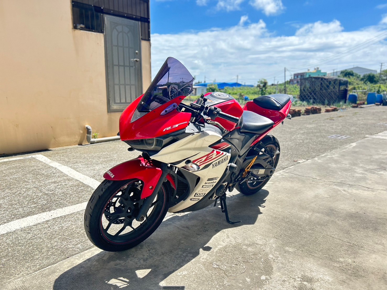 YAMAHA YZF-R3 - 中古/二手車出售中 二手檔車中古車配合全額.超額.學生貸款強力過件白牌黃牌紅牌仿賽街車大型重機滿18即可辦理 | 恆欣車行