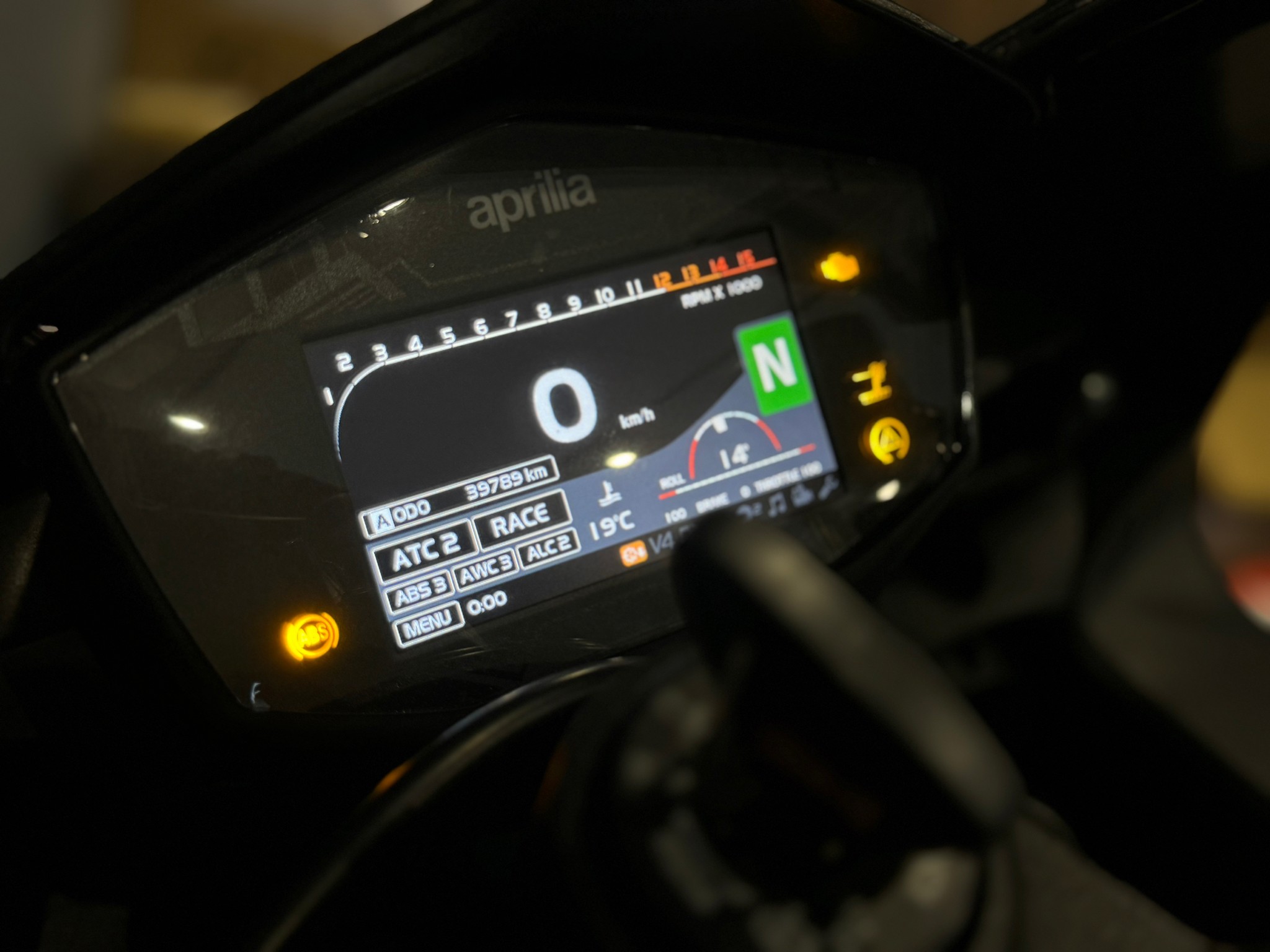 APRILIA RSV4 - 中古/二手車出售中 APRILIA RSV4 原廠殼 引擎已整理 | 德魯伊重機