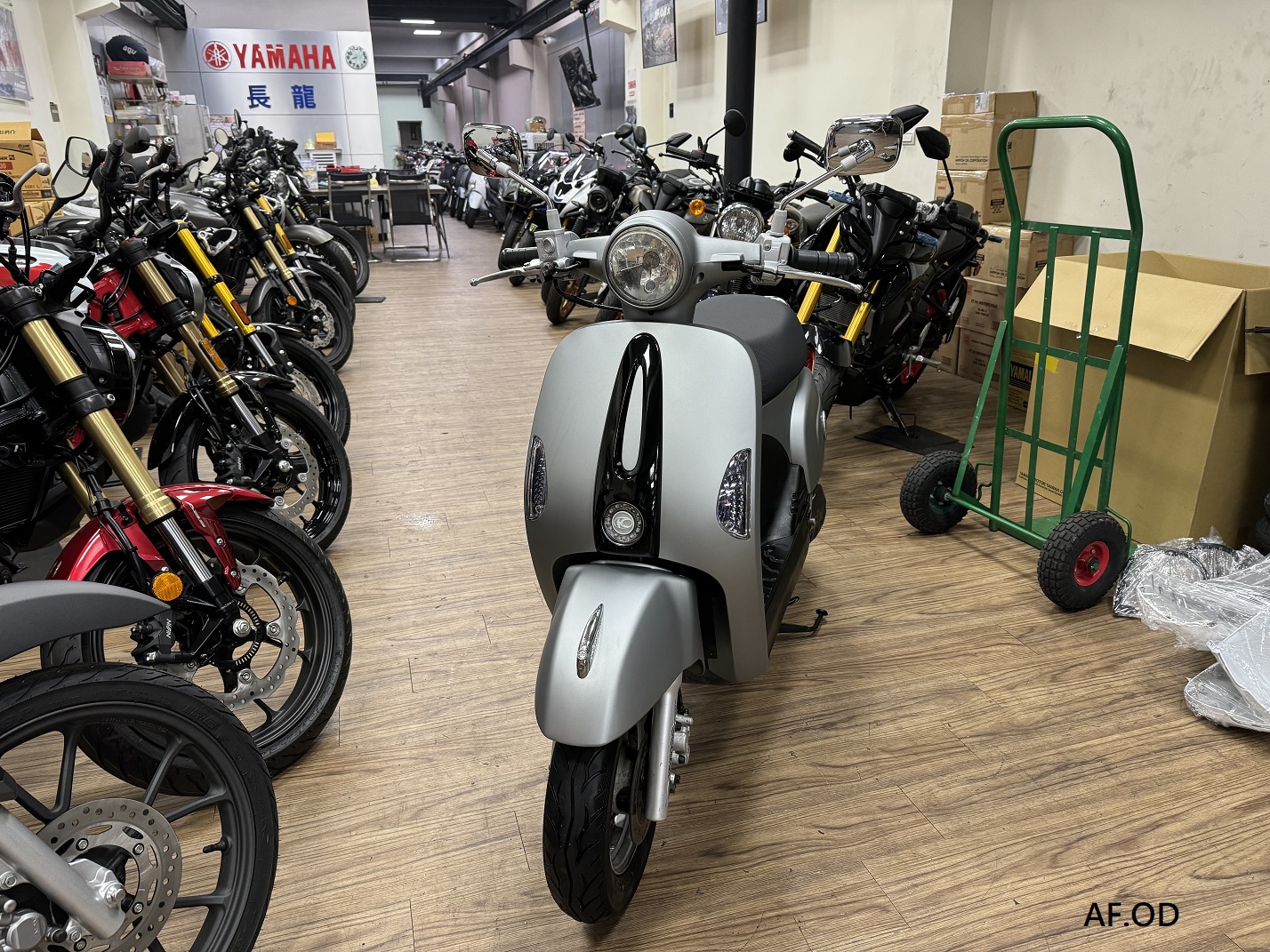 光陽 MANY 110 - 中古/二手車出售中 【新竹長龍車業】KYMCO 光陽 MANY 110 碟煞 | 新竹長龍車業行