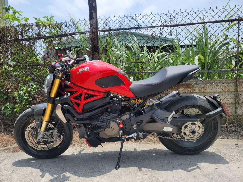 DUCATI MONSTER 1200S - 中古/二手車出售中 15年 DUCATI MONSTER 1200S | 個人自售