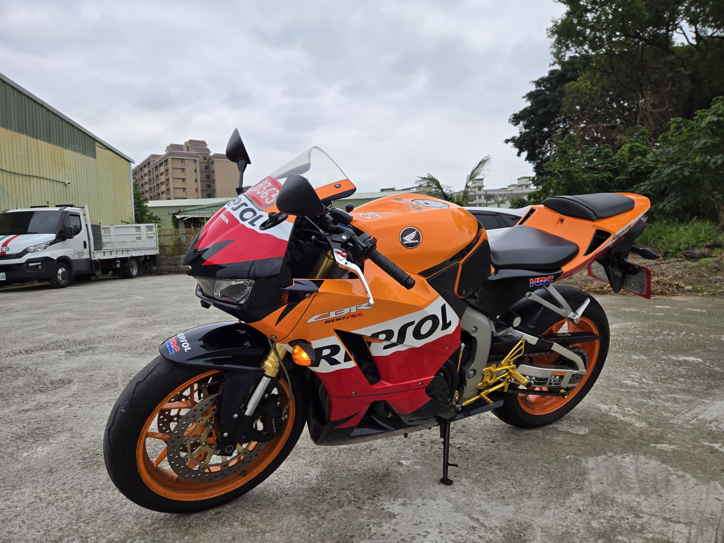 HONDA CBR600RR - 中古/二手車出售中 [出售] 2014年 HONDA CBR600RR | 老爹重機