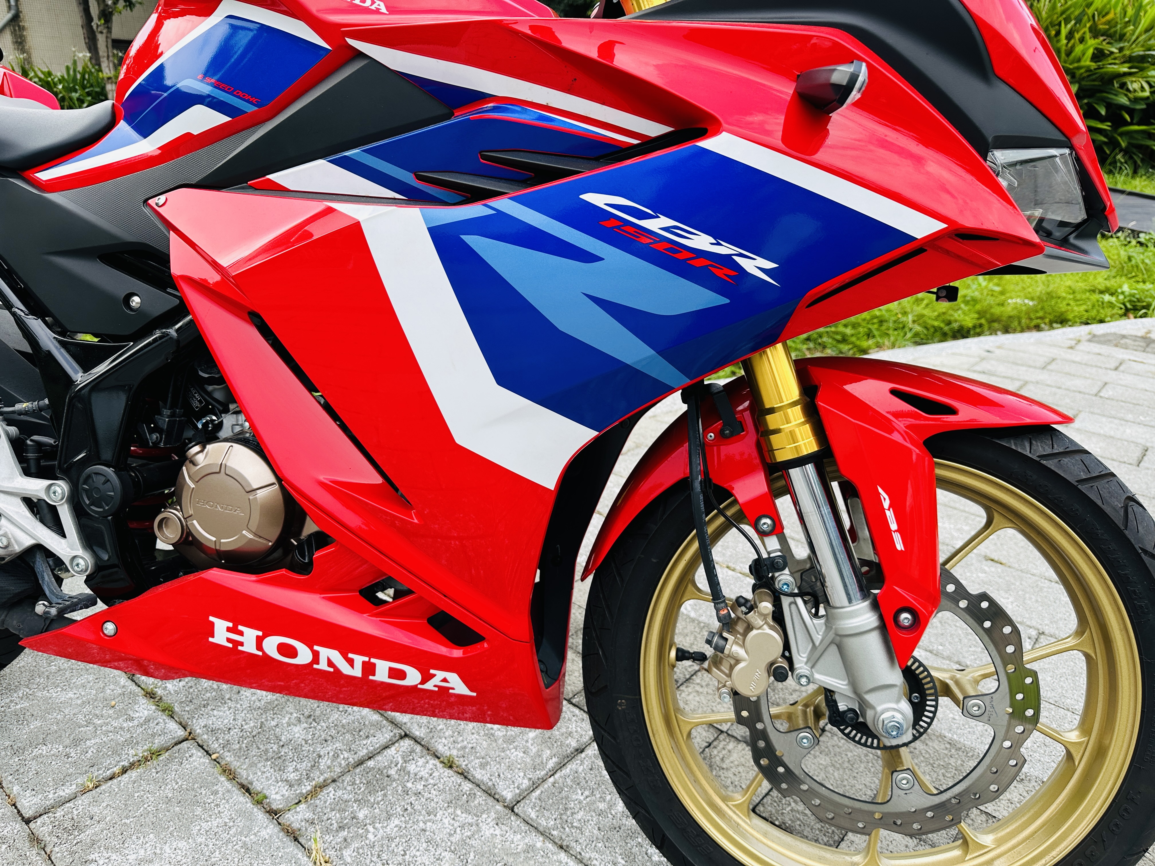 HONDA CBR150R - 中古/二手車出售中 HONDA CBR150R 2023領 才跑3百 輕擋車 | 輪泰車業