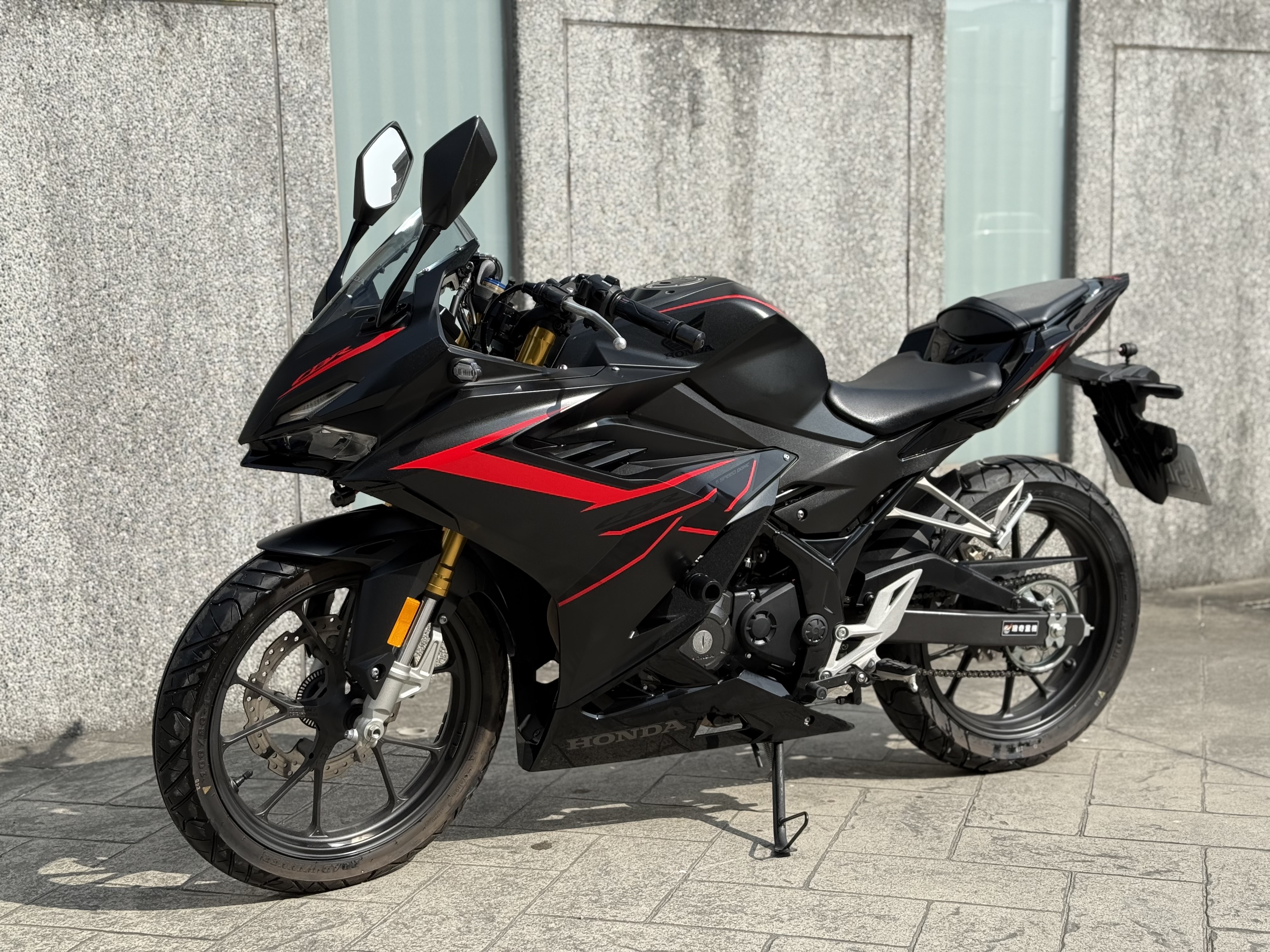 HONDA CBR150R - 中古/二手車出售中 2021 HONDA CBR150R | 個人自售