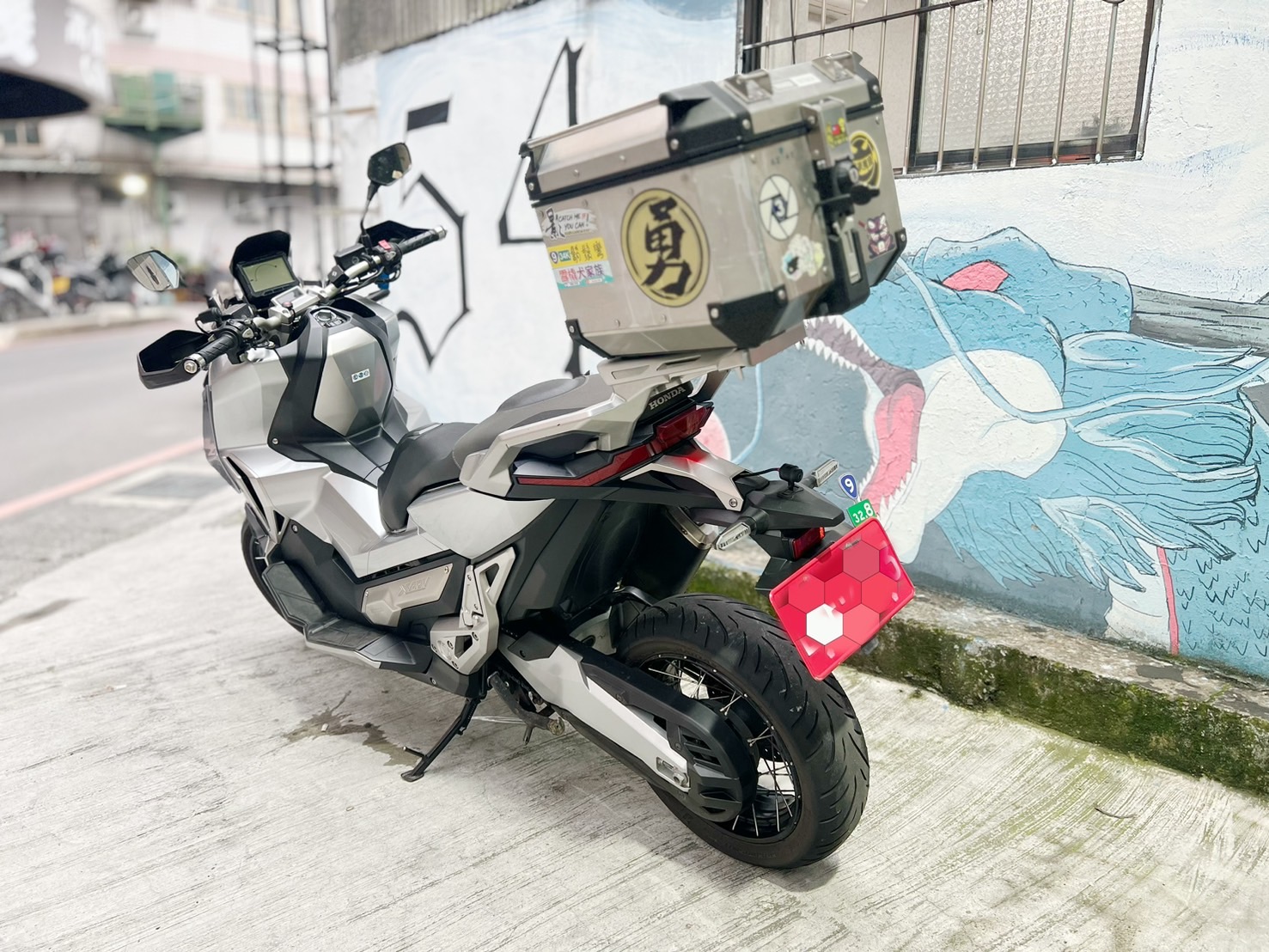 HONDA X-ADV - 中古/二手車出售中 HONDA XADV750 台本公司車 | 大蔡