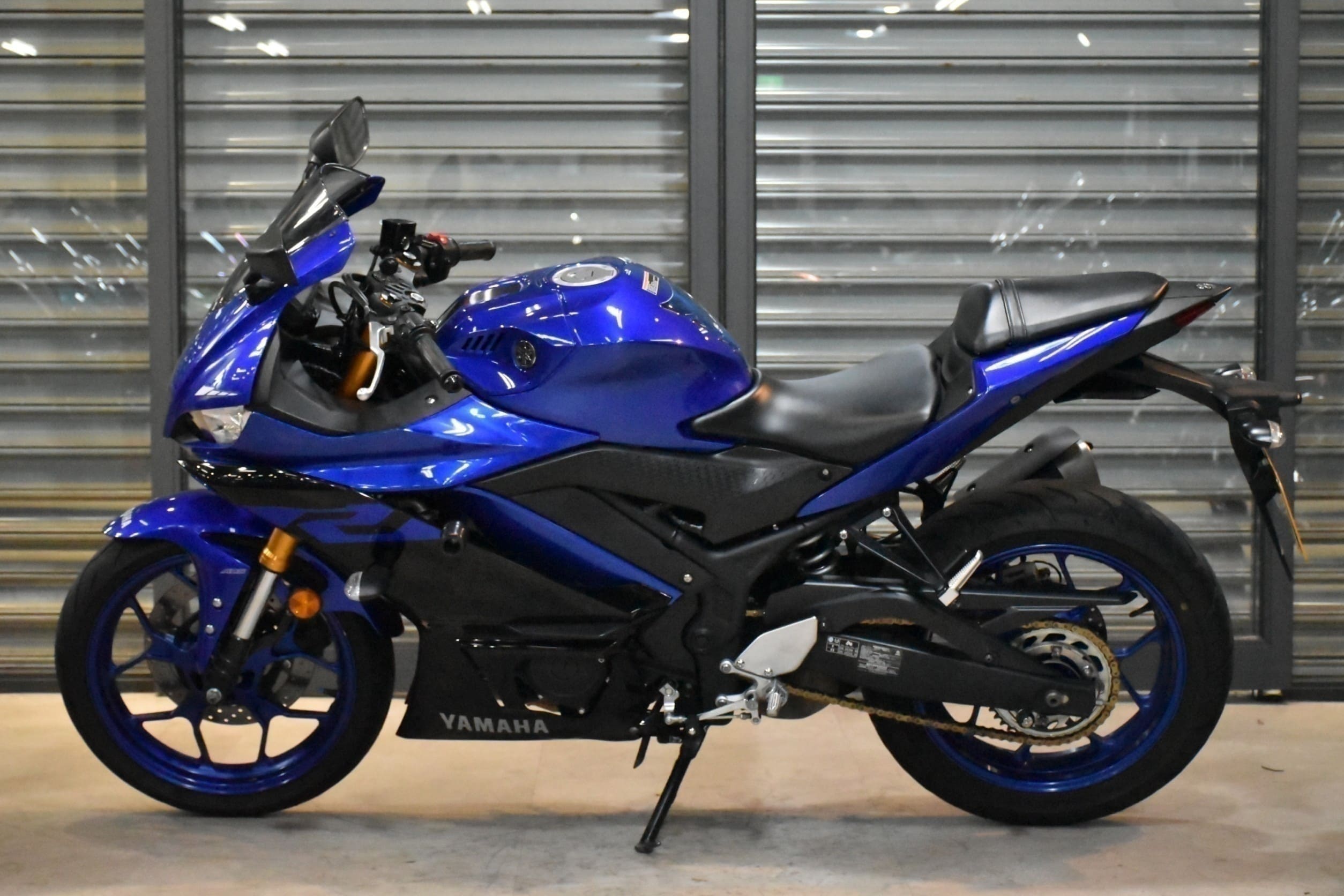 YAMAHA YZF-R3 - 中古/二手車出售中 2018年 YAMAHA YZF-R3/0元交車/分期貸款/車換車/線上賞車/到府交車 | 翊帆國際重車