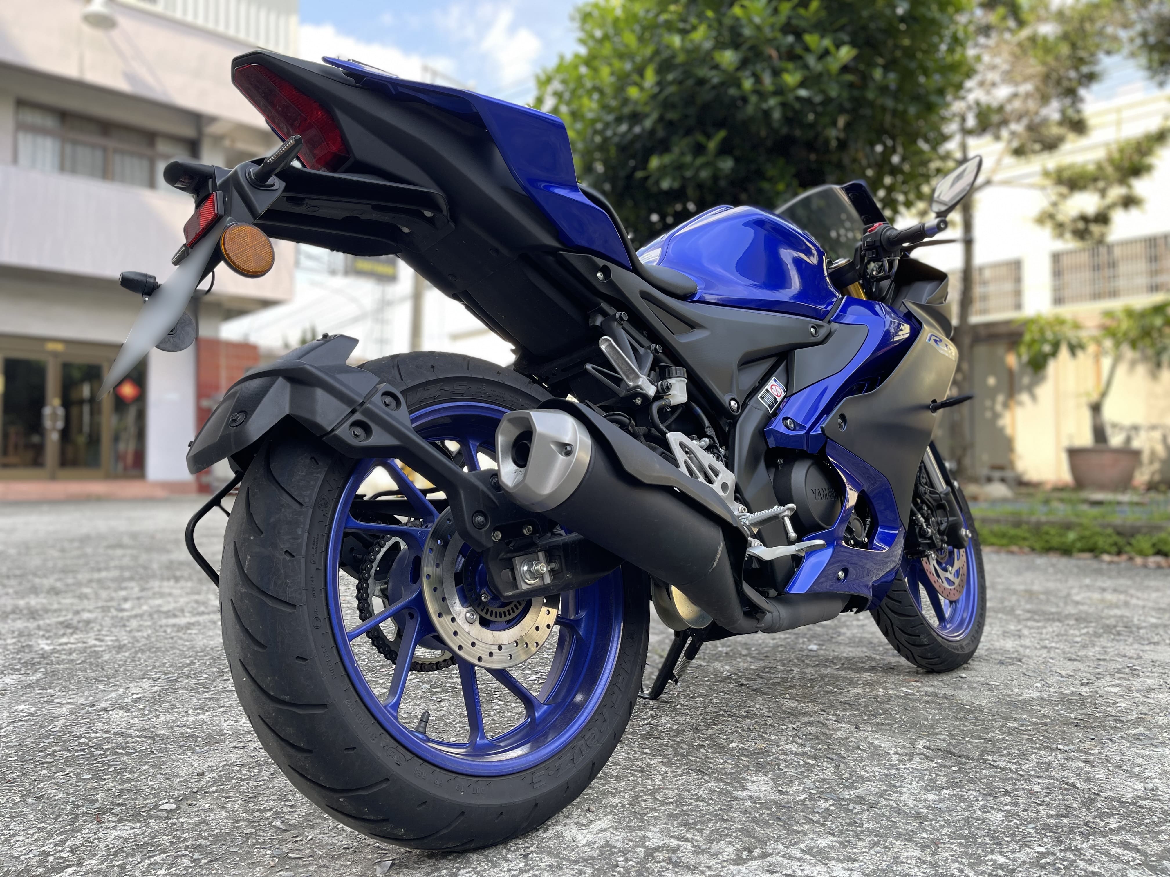 YAMAHA YZF-R15 - 中古/二手車出售中 2022年 YAMAHA YZF-R15/0元交車/分期貸款/車換車/線上賞車/到府交車 | 翊帆重車-Queena