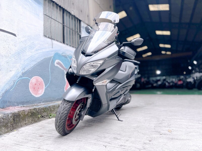 SUZUKI Burgman 400 (SKYWAVE400) - 中古/二手車出售中 Suzuki AN400A 漢堡400 | 大蔡