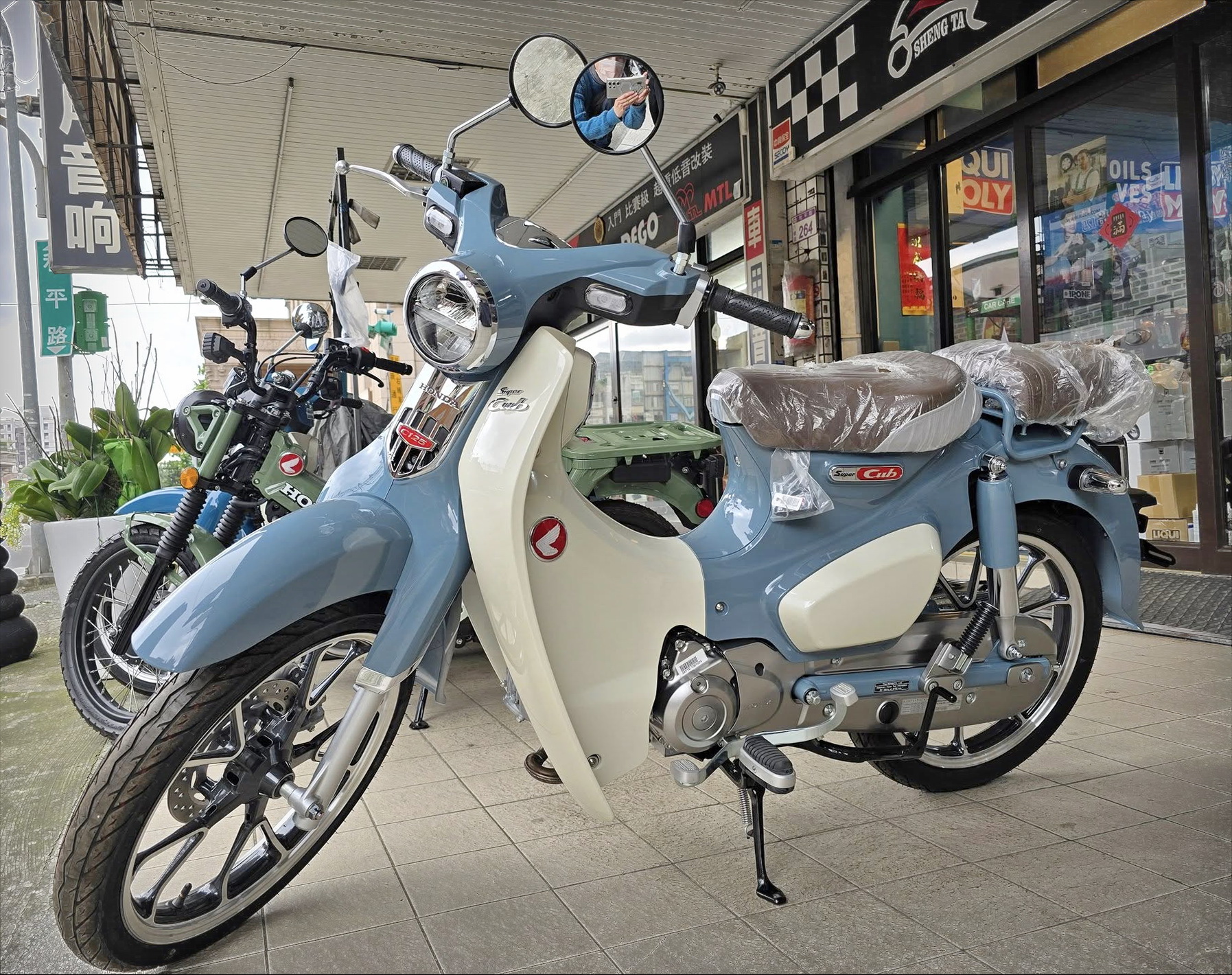 【勝大重機】HONDA Super Cub C125 - 「Webike-摩托車市」 【全新車】2024 HONDA SUPER CUB C125 雙座墊 全新車特價$16.3萬