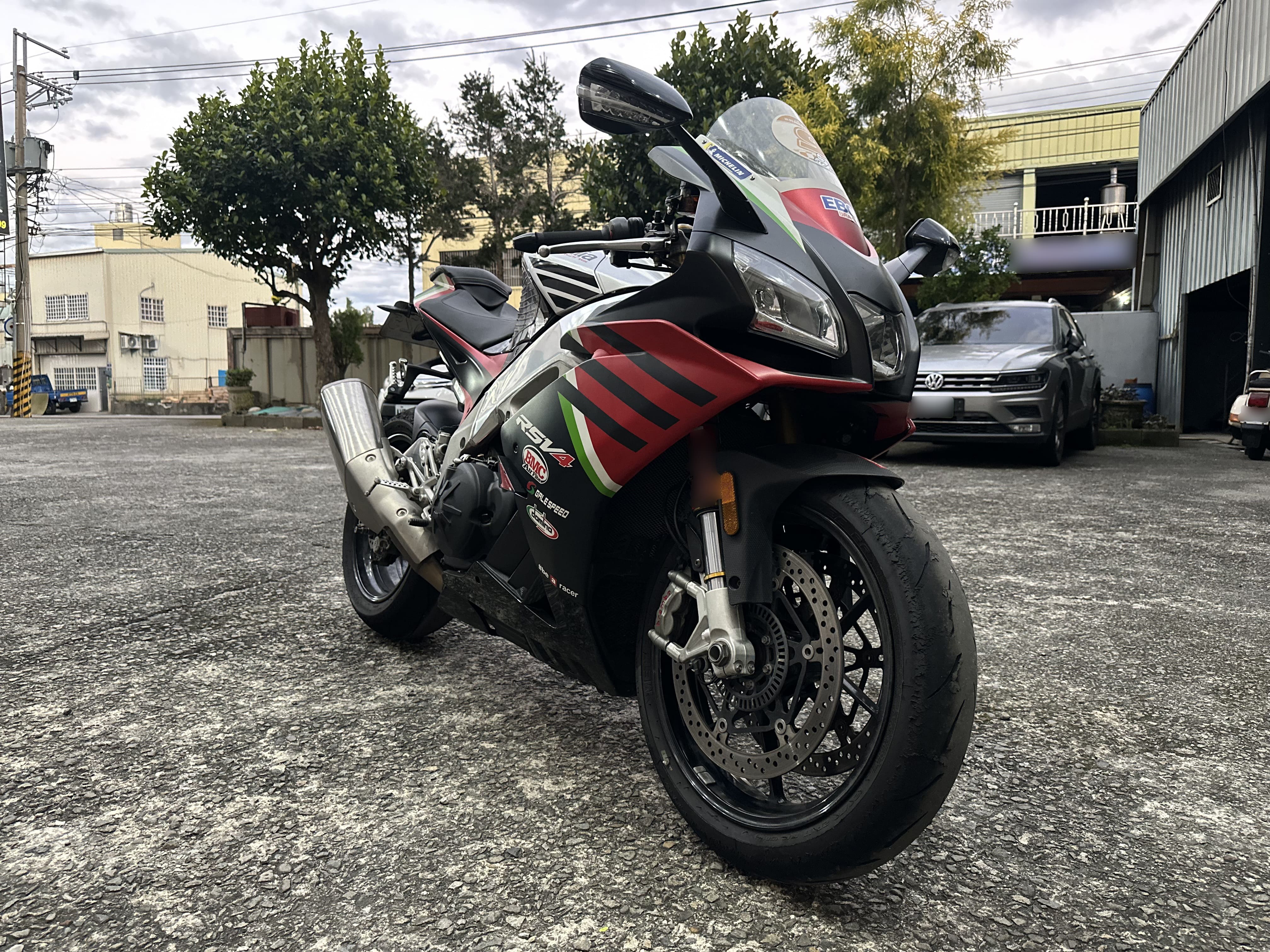 APRILIA RSV4 - 中古/二手車出售中 2017年 APRILIA RSV4/0元交車/分期貸款/車換車/線上賞車/到府交車 | 翊帆國際重車