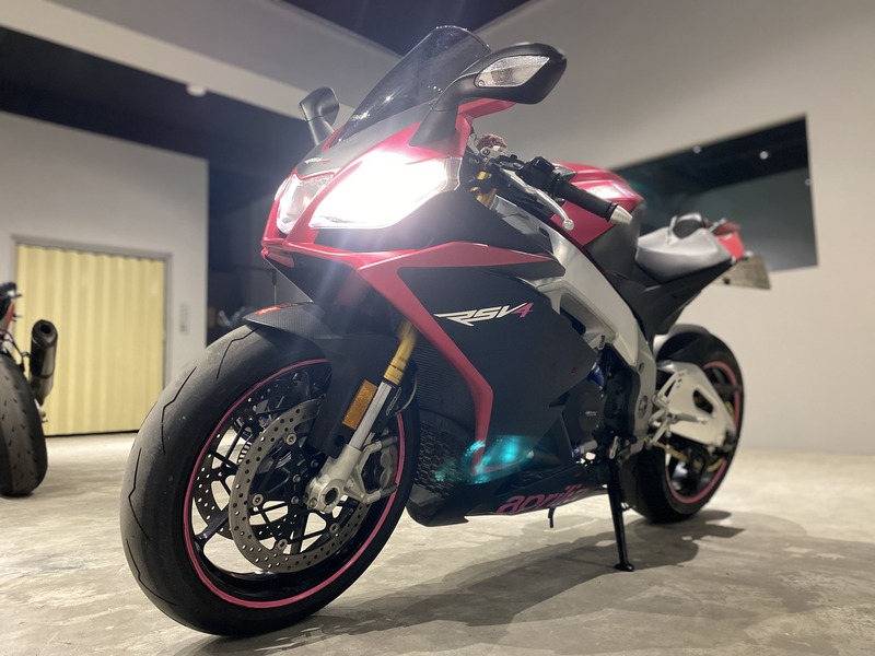 APRILIA RSV4 - 中古/二手車出售中 2014年 APRILIA RSV4 R/0元交車/分期貸款/車換車/線上賞車/到府交車 | 翊帆國際重車