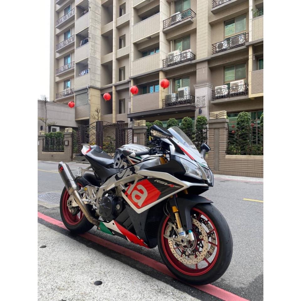 APRILIA  RSV4 RF - 中古/二手車出售中 2016 APRILIA RSV4 RF | 個人自售