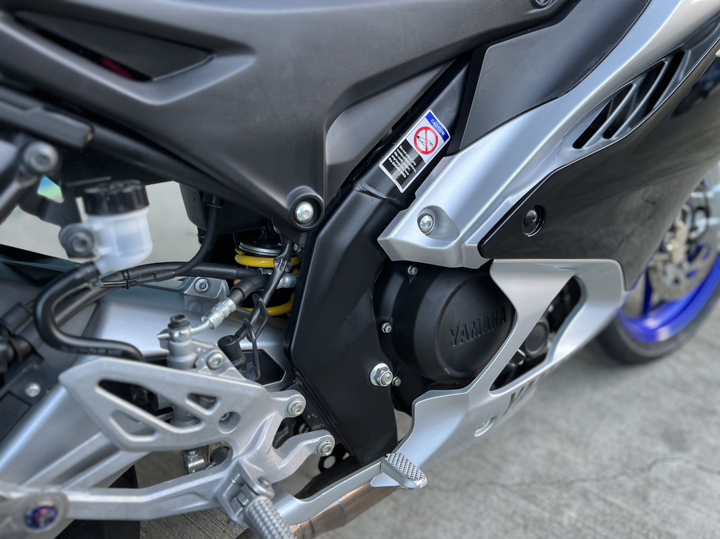 YAMAHA YZF-R15 - 中古/二手車出售中 全段排氣管 行車記錄器 超多改裝 小資族二手重機買賣 | 小資族二手重機買賣