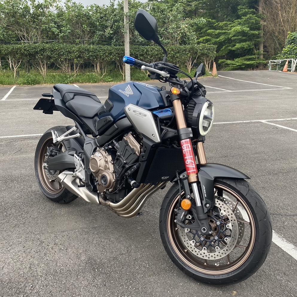 HONDA CB650R - 中古/二手車出售中 2022 牛仔藍 里程僅1萬 | 勁速重車