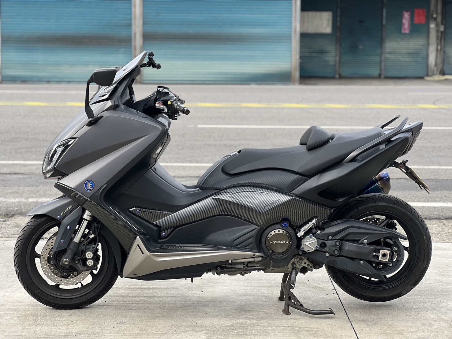 【YSP 建興車業】YAMAHA TMAX530 - 「Webike-摩托車市」 T-MAX(排氣管 卡夢件)