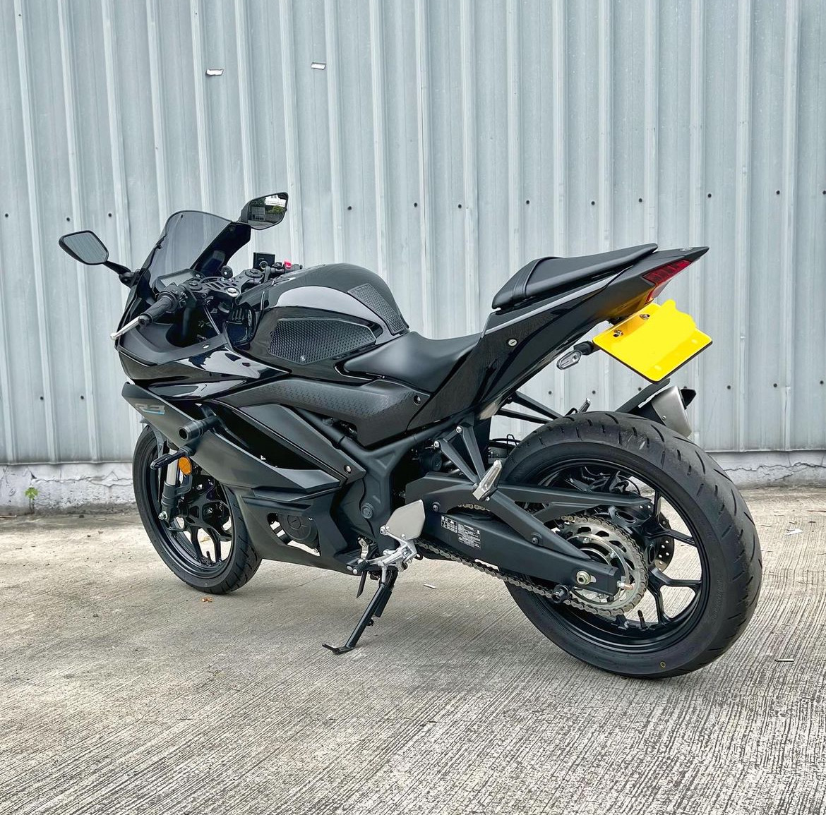 YAMAHA YZF-R3 - 中古/二手車出售中 2022年 R3 基本改 黑色系 阿宏大型重機買賣 | 阿宏大型重機買賣